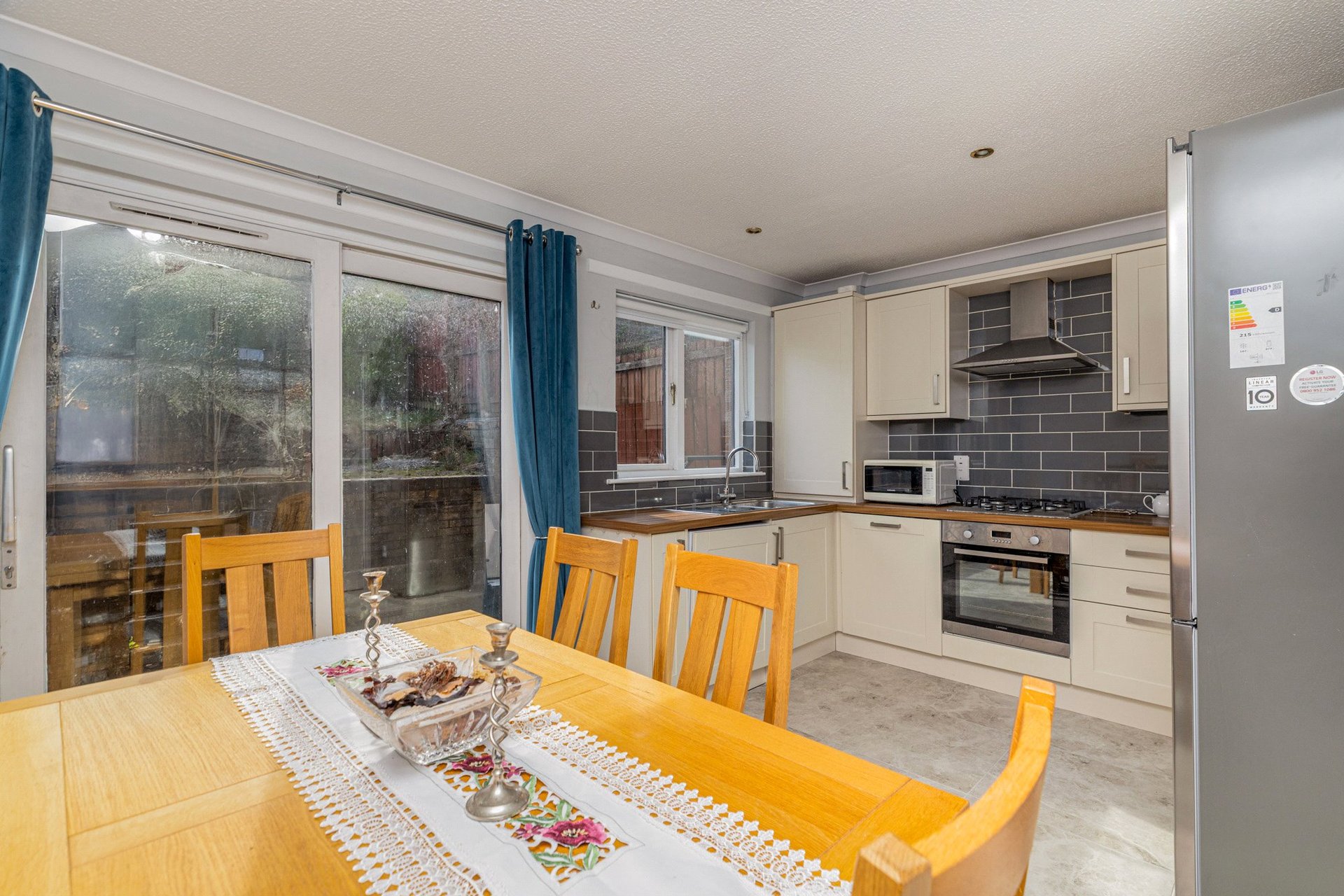 44 Burncrooks Avenue, Bearsden, G61 4NL - Picture #7