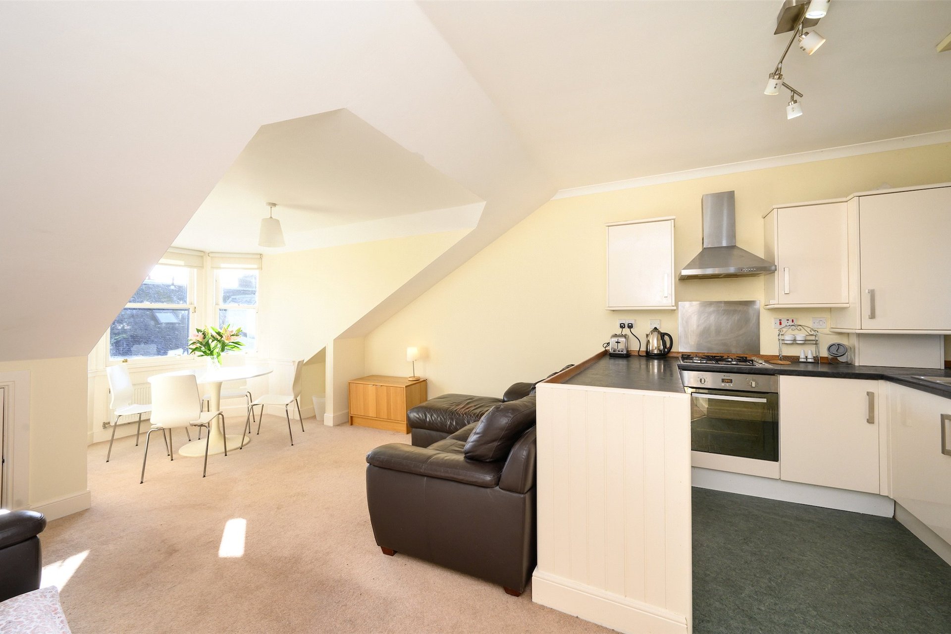 4A, 4A - 11 High Street, Dalkeith, Midlothian, EH22 1JB - Picture #4