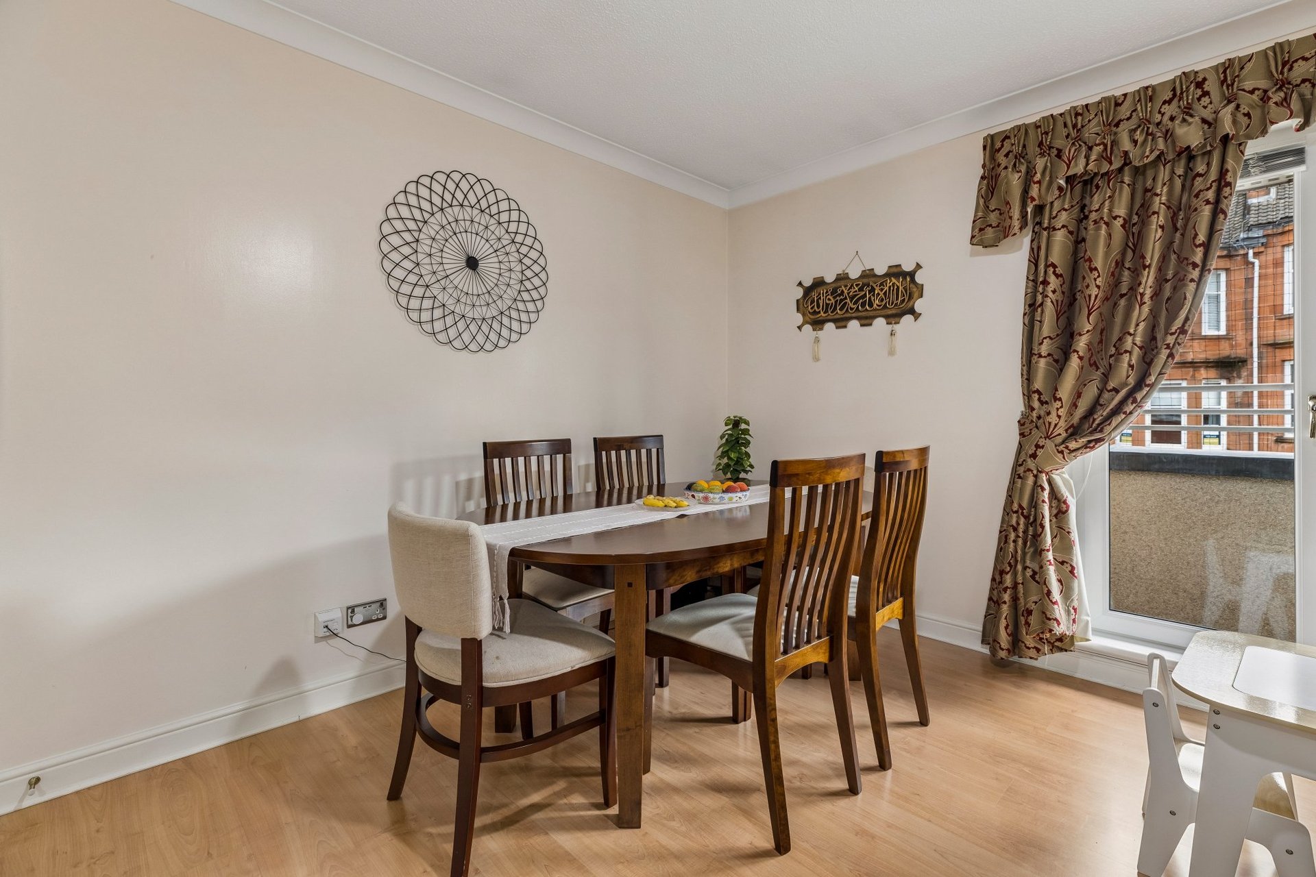 3/1, 15 Waverley Street, Shawlands, Glasgow, G41 2EA - Picture #4