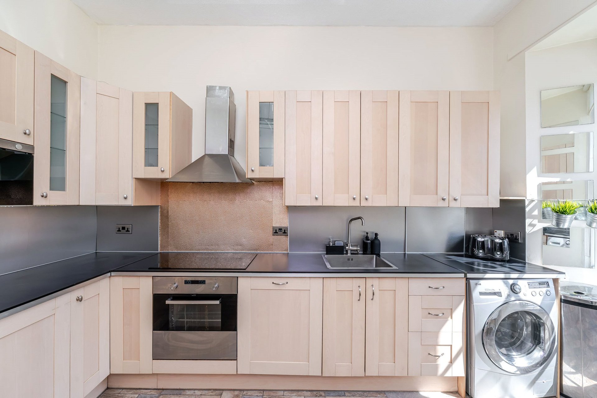 3/2, 30 Willowbank Street, Woodlands, Glasgow, G3 6LZ - Picture #10