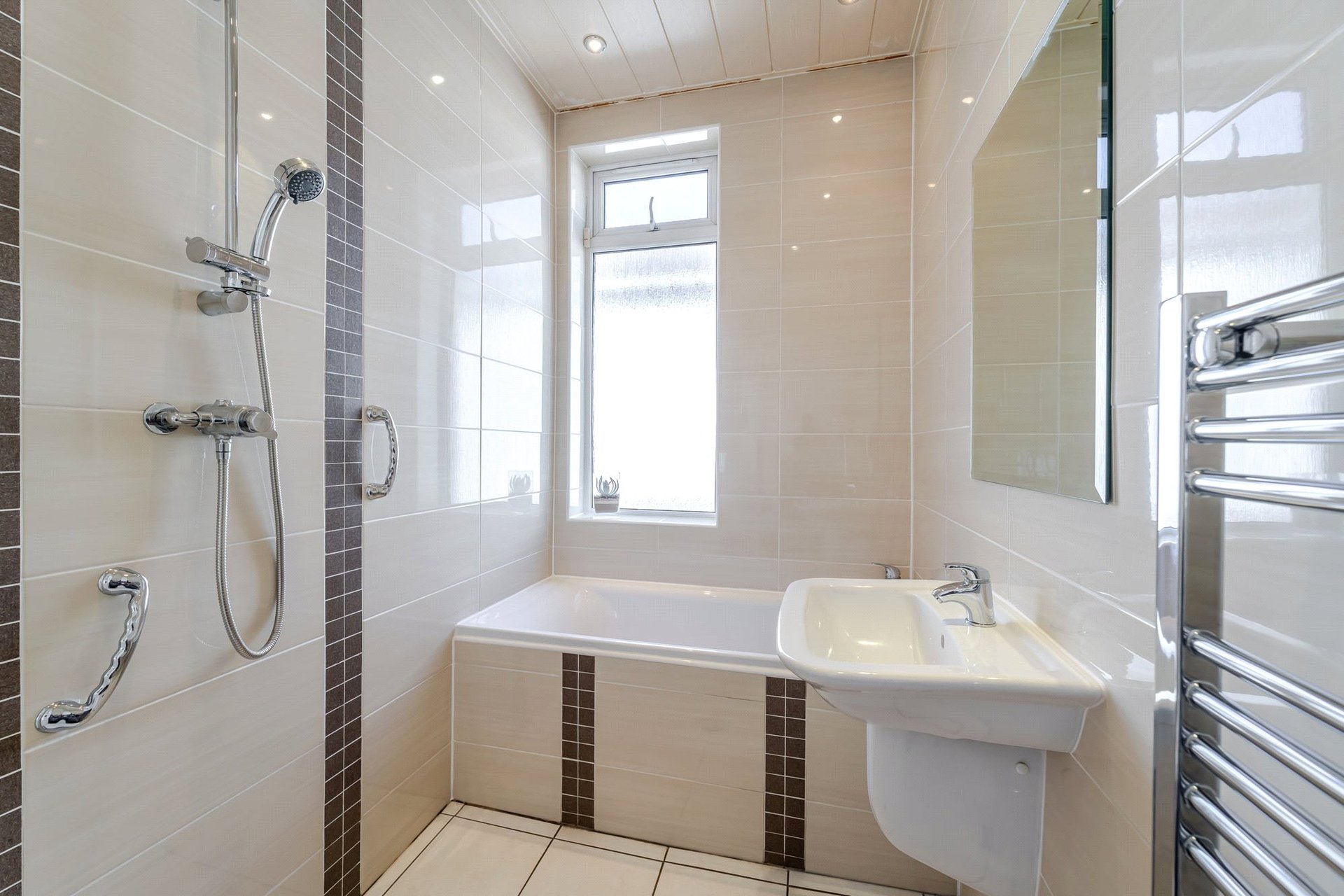 37 Atholl Drive, Giffnock, Glasgow, East Renfrewshire, G46 6QW - Picture #18
