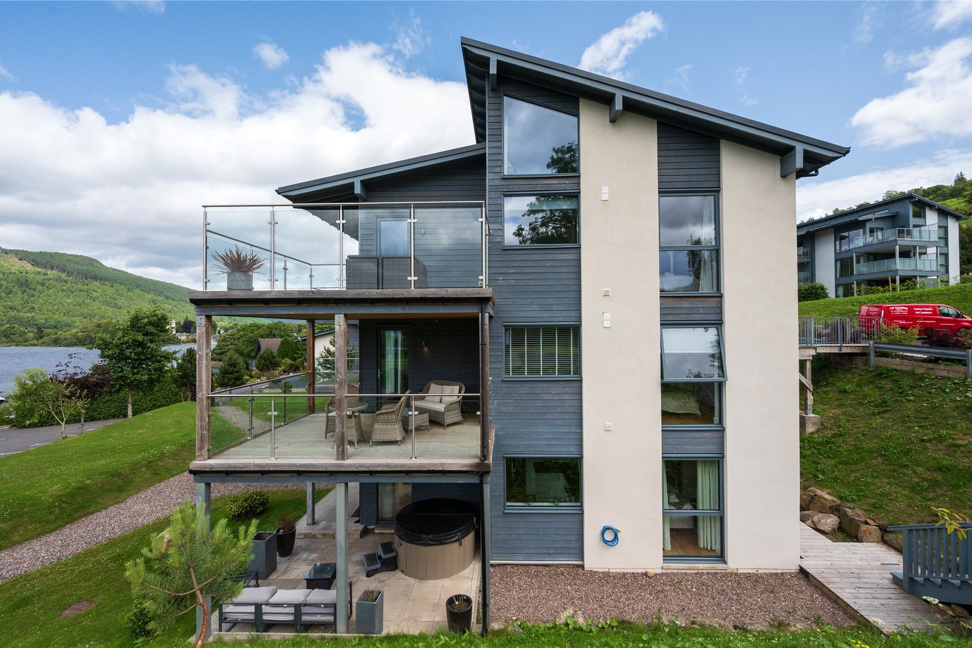 11 Lochview, Taymouth Marina, Kenmore, Perthshire, PH15 2HW - Picture #11