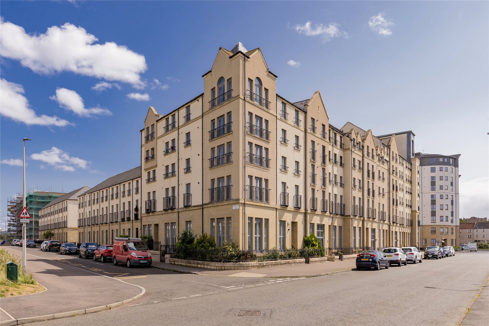Flat 8, 68 Newhaven Place, Edinburgh, EH6 4TG - Picture #1