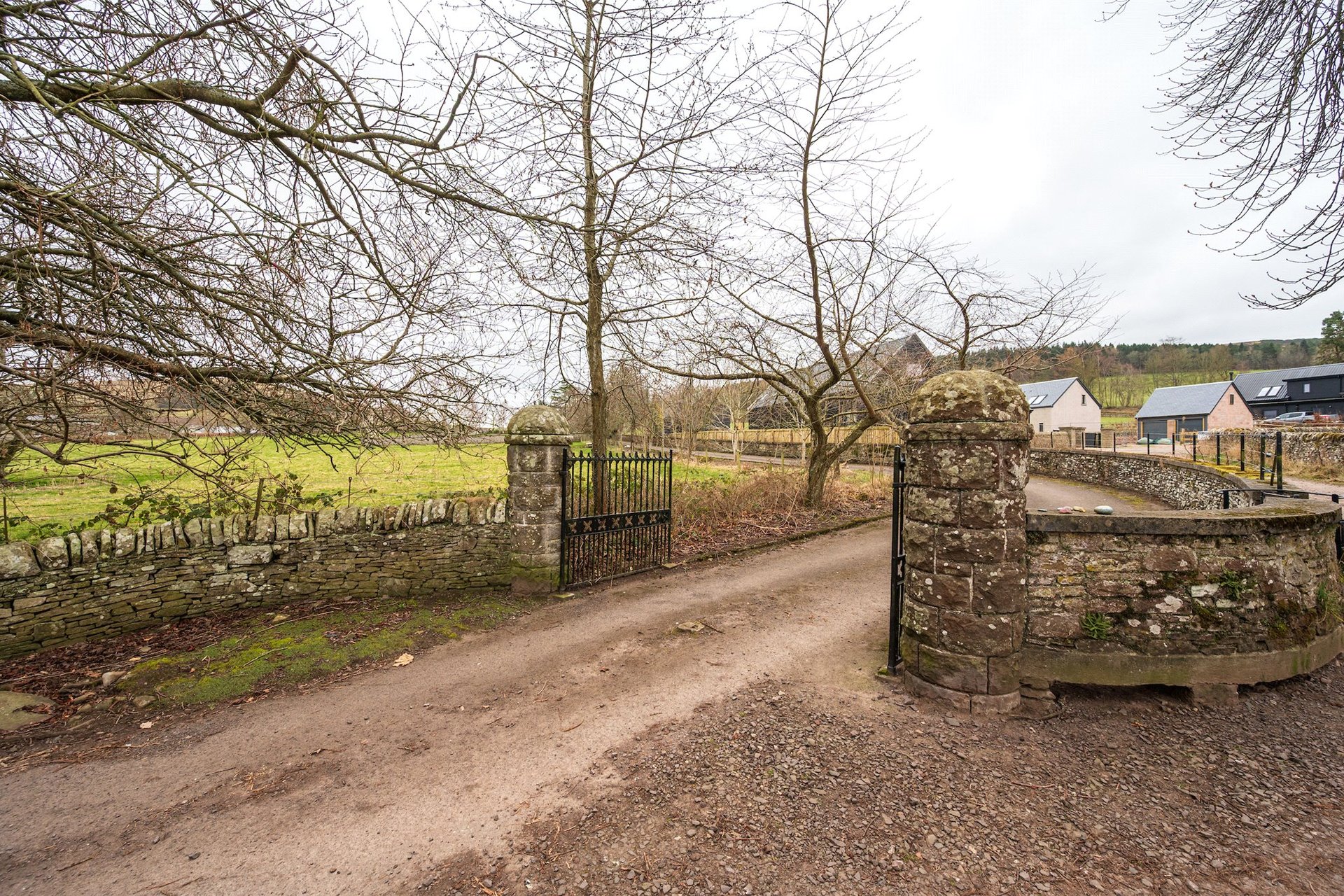 The Glebe Field, Kirkton Road, Newtyle, PH12 8TS - Picture #3