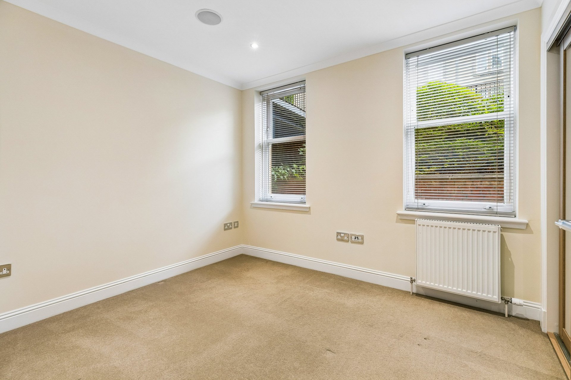 Main Door, 66A Great George Street, Glasgow, Glasgow City, G12 8RP - Picture #12