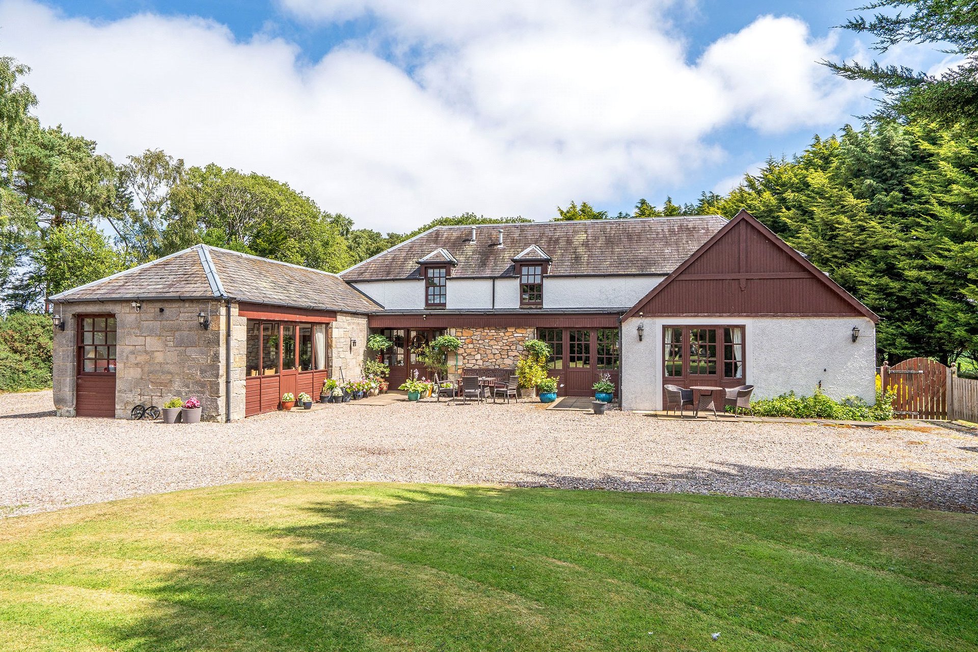 The Old Station B & B, Stravithie Bridge, Stravithie, St. Andrews, KY16 8LR - Picture #5