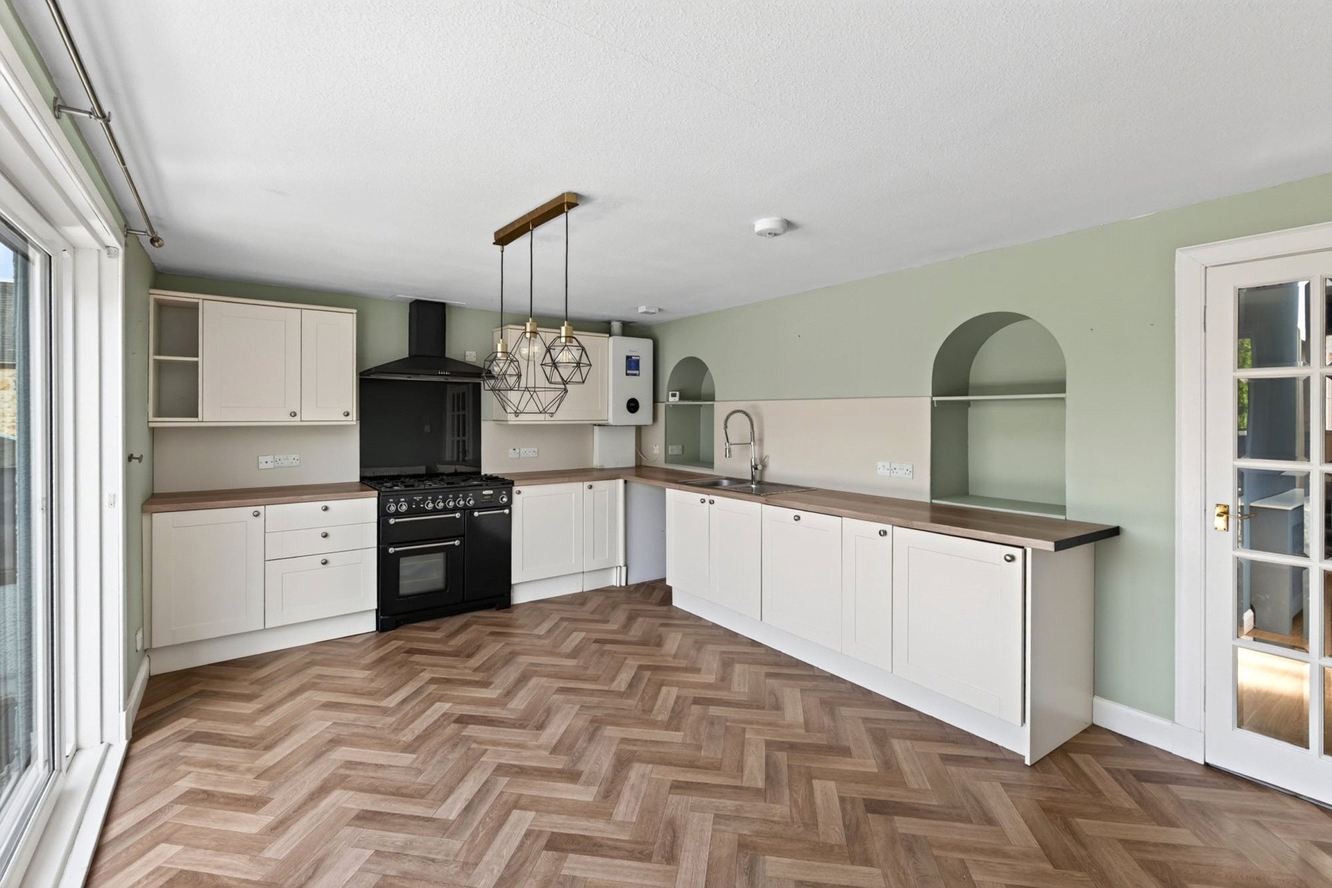 4 Market Square, Melrose, Scottish Borders, TD6 9PN - Picture #4