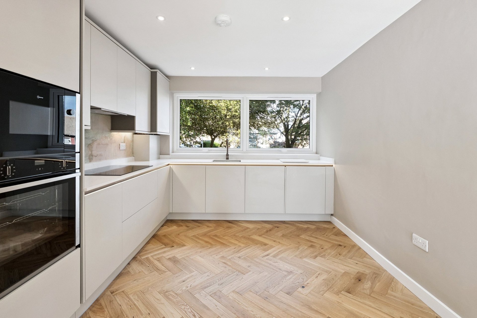 8/2 Orchard Brae Avenue, Edinburgh, Midlothian, EH4 2HP - Picture #12