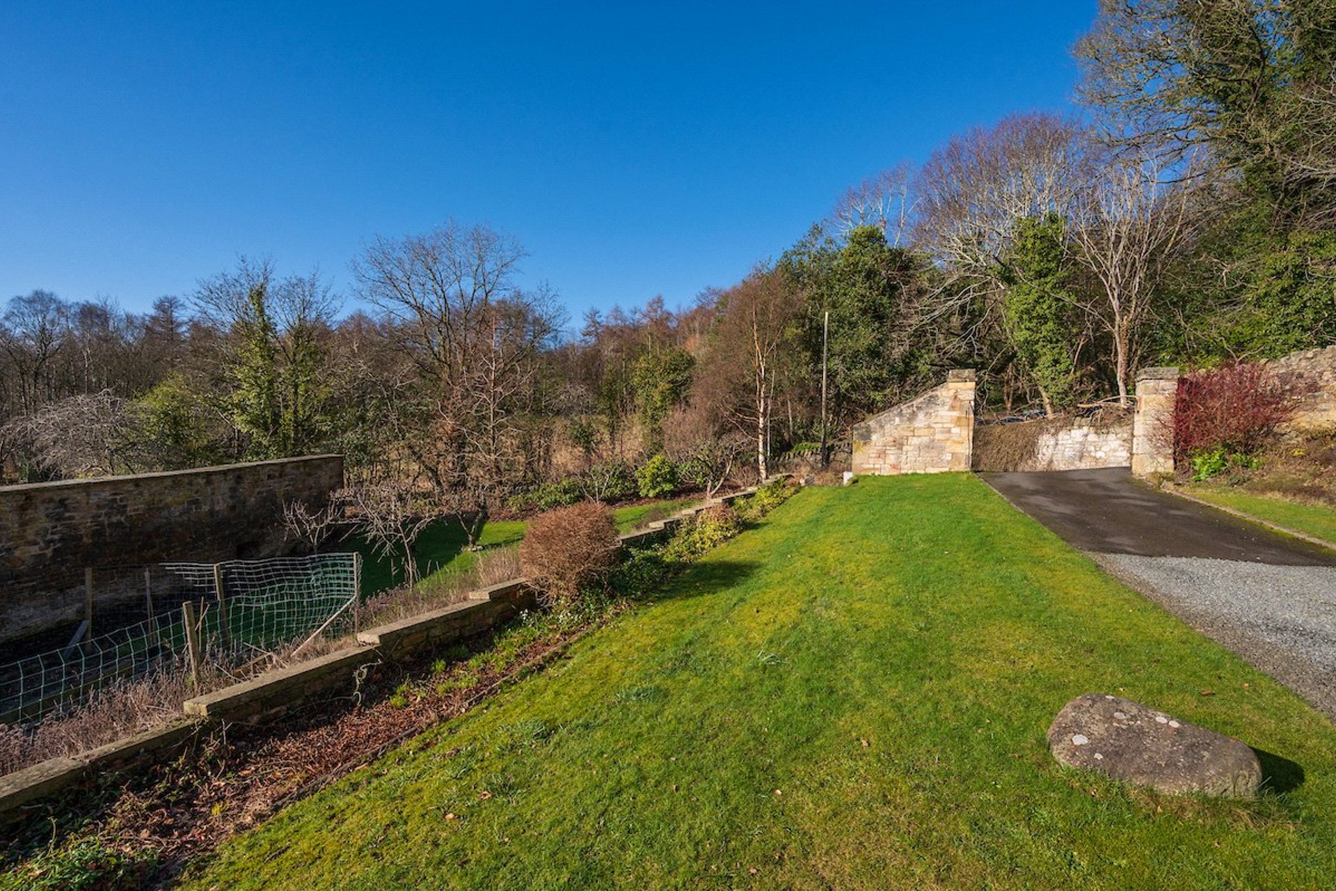 The Garden Cottage, 45 Polton Road, Loanhead, Midlothian, EH20 9DB - Picture #34