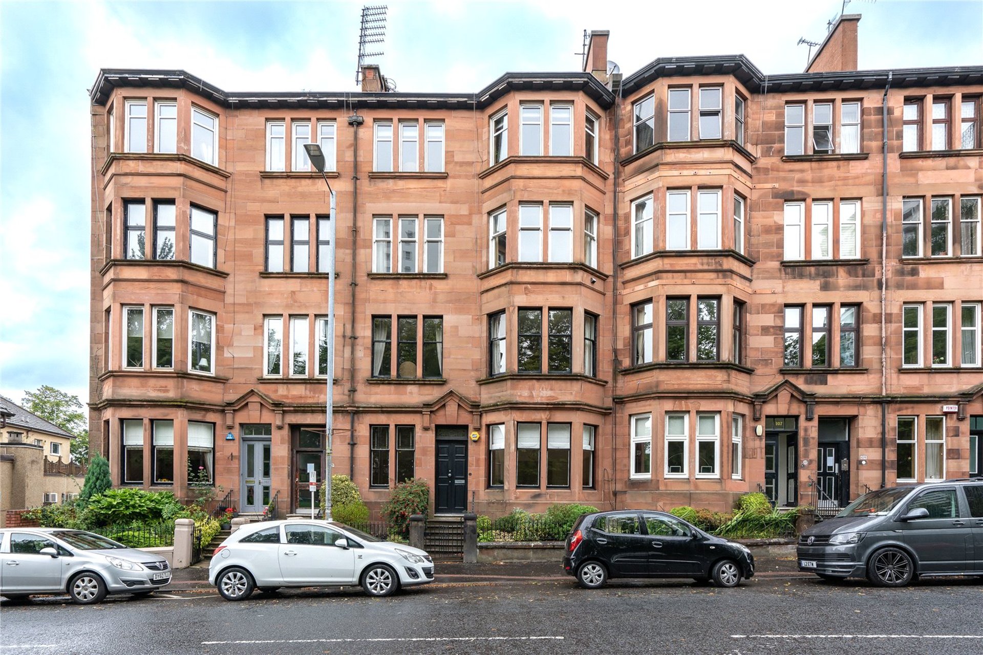 105 Broomhill Drive, Broomhill, Glasgow, G11 7NA - Picture #1