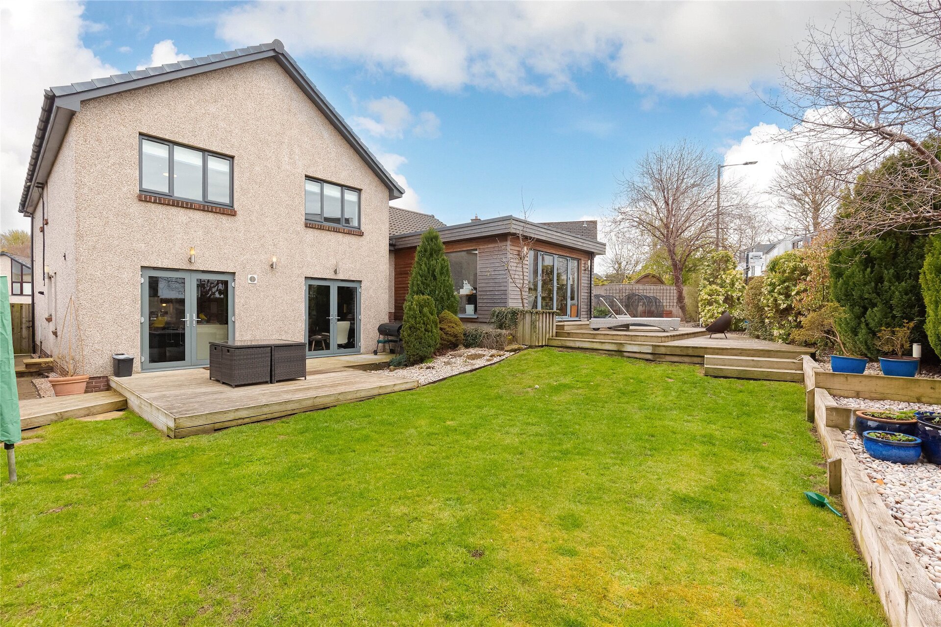 13 Millbank, Balerno, Midlothian, EH14 7GA - Picture #1