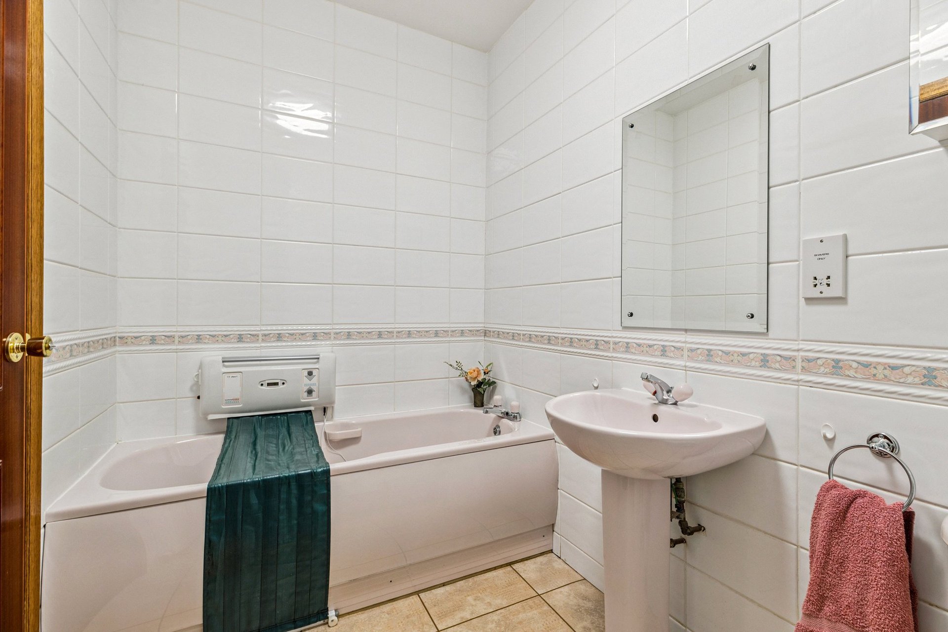 6A Gartconnell Drive, Bearsden, G61 3BL - Picture #25