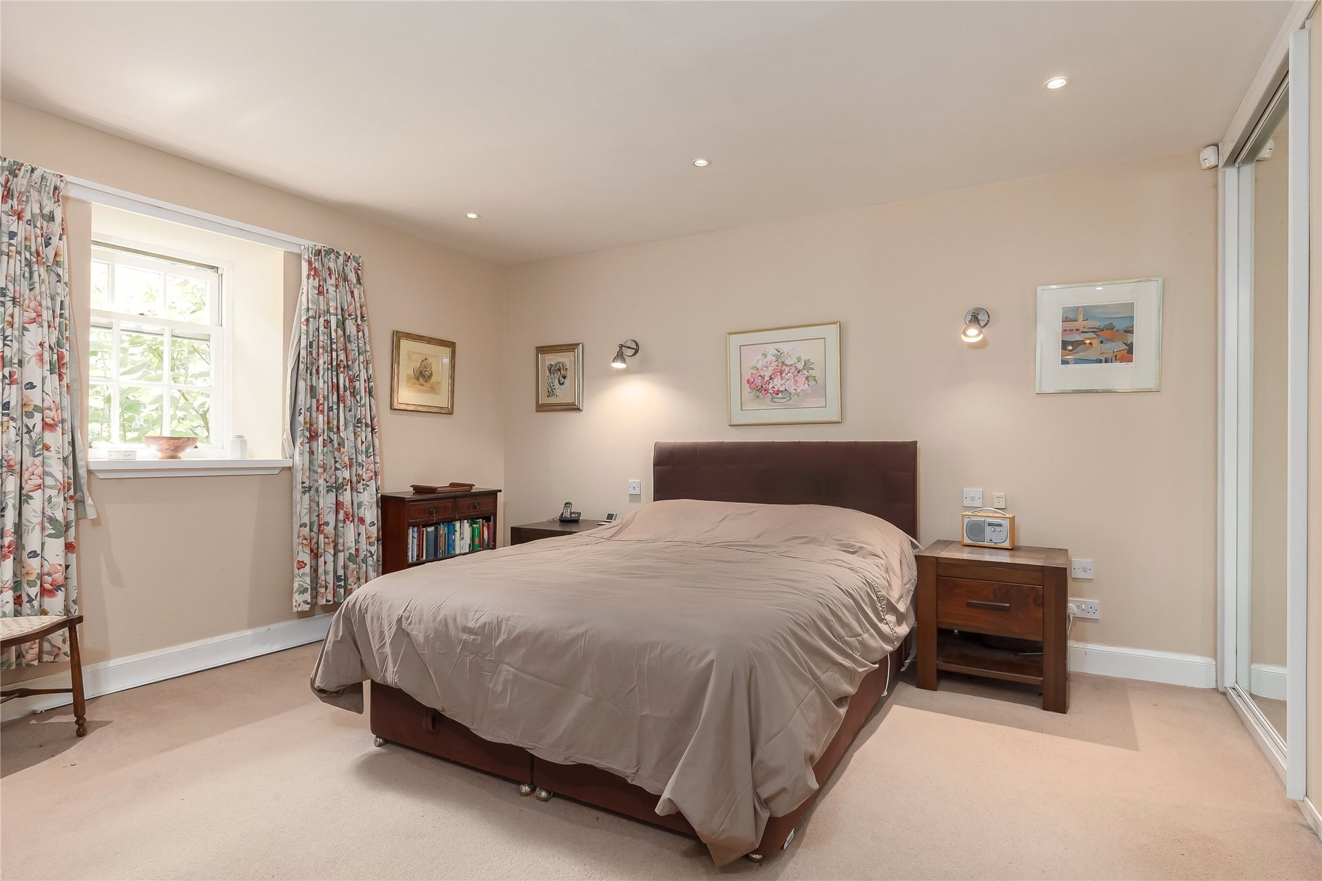 1 Beechwood Mains, Murrayfield, Edinburgh, EH12 6XN - Picture #13