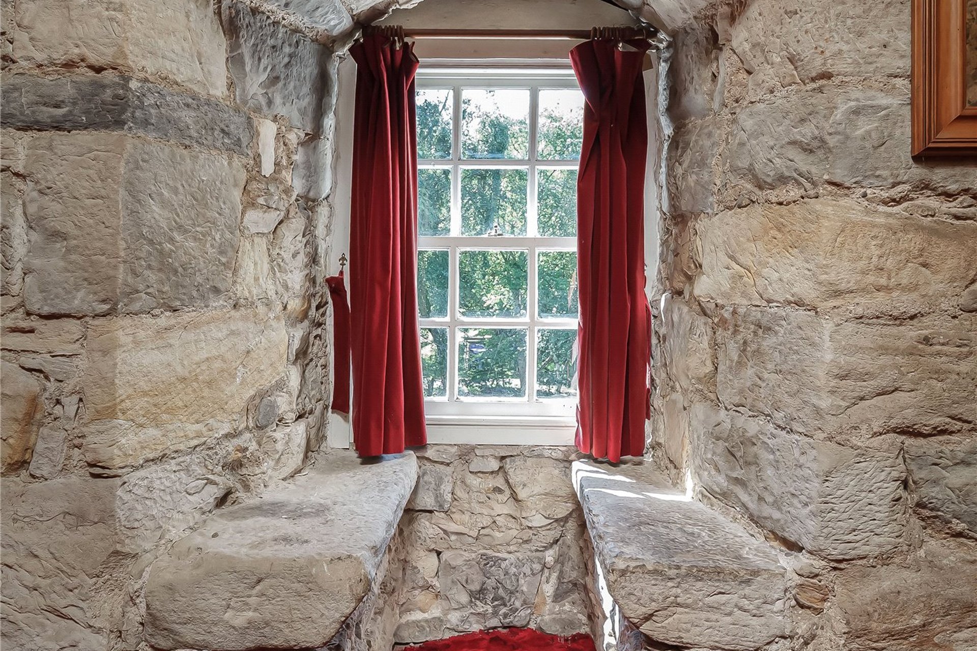 Cramond Tower, Kirk Cramond, Edinburgh, EH4 6HZ - Picture #7