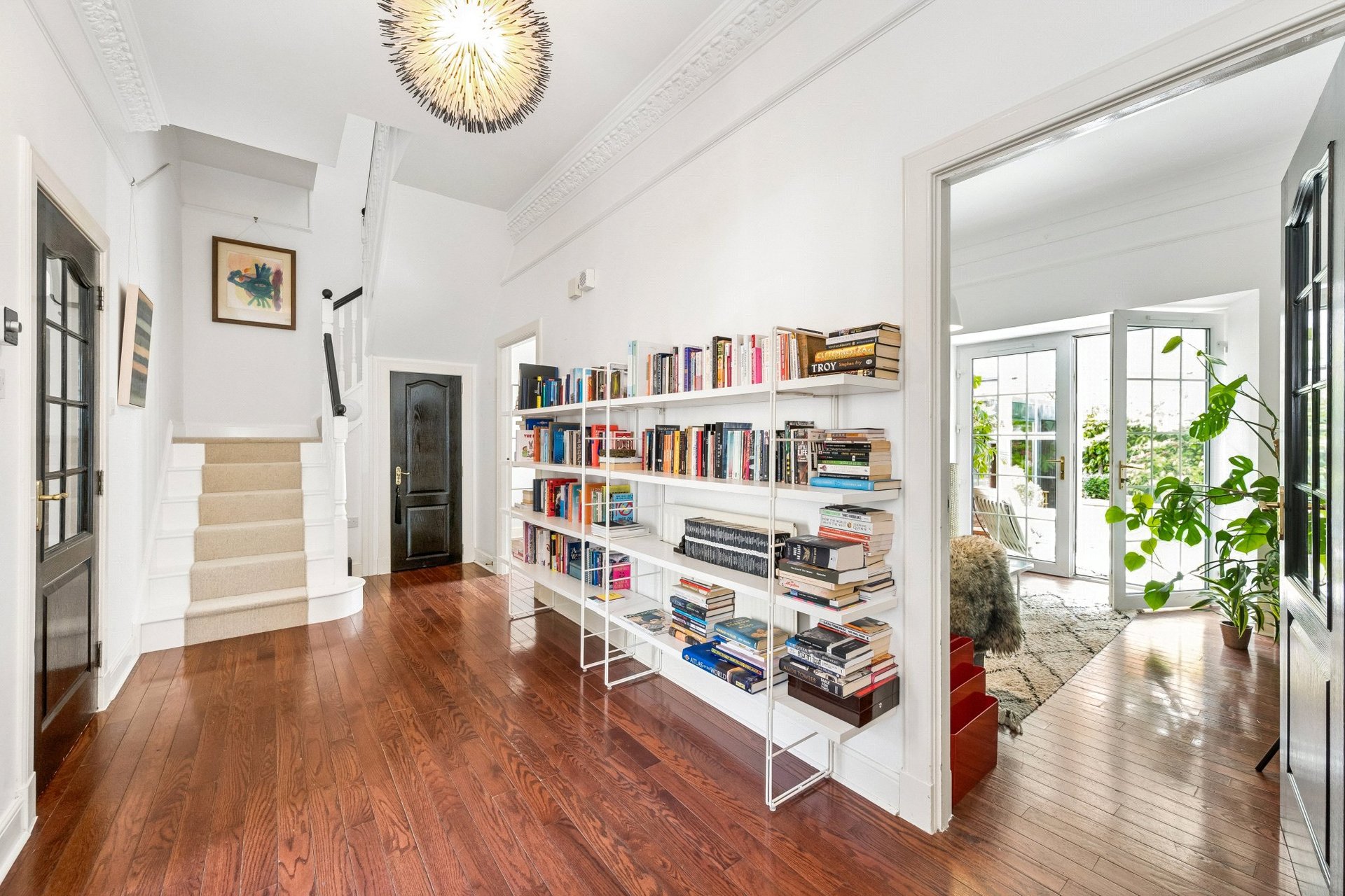 37 Littlejohn Road, Greenbank, Edinburgh, EH10 5GN - Picture #2