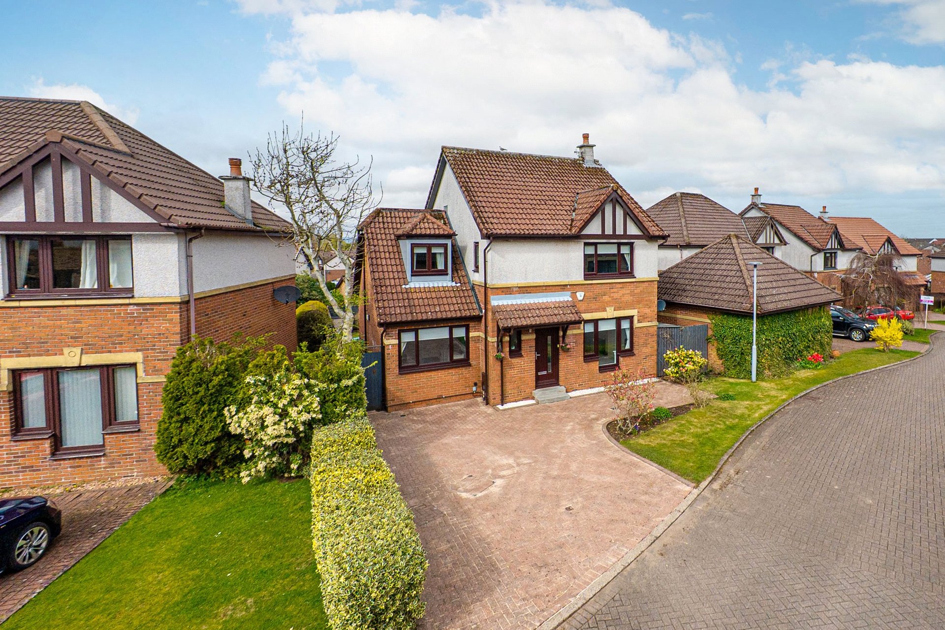 3 Blair Atholl Gate, Newton Mearns, Glasgow, G77 5UP - Picture #3