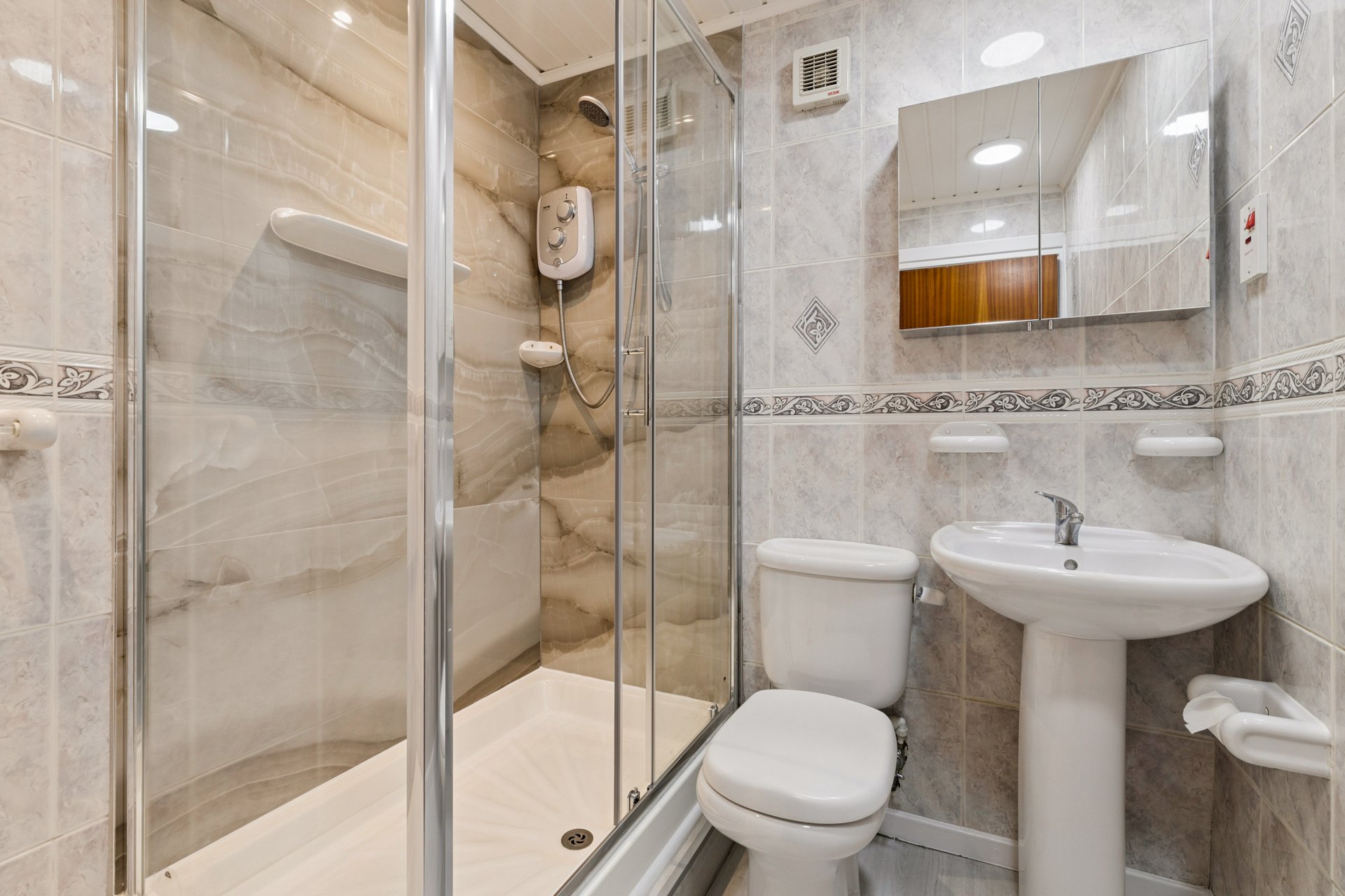 2/2, 7 Knowehead Gardens, Glasgow, Glasgow City, G41 5RE - Picture #15