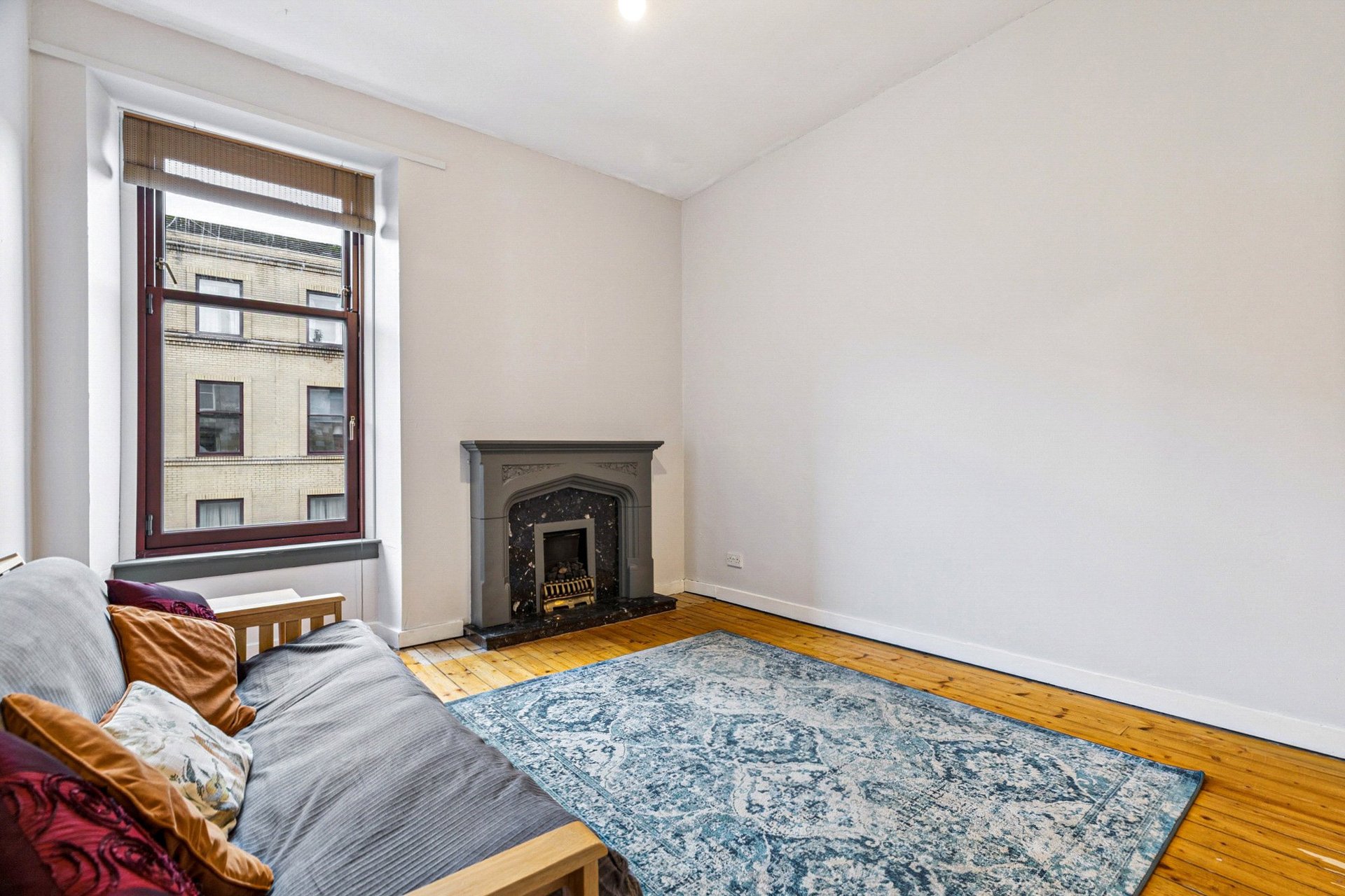 2/2, 36 Clarendon Place, North Woodside, Glasgow, G20 7PZ - Picture #2