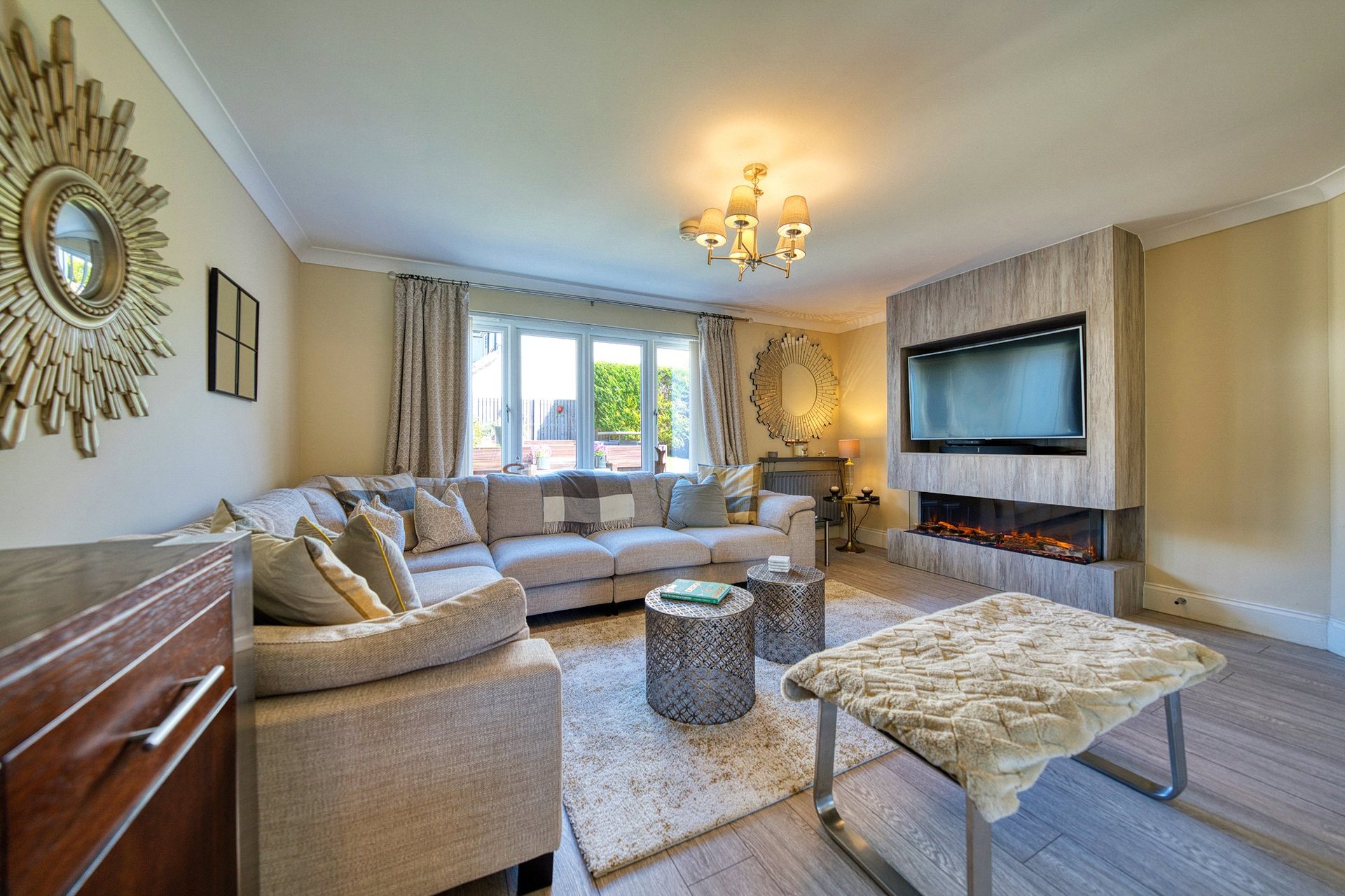 1 Morven Court, Bearsden, G61 3DE - Picture #4