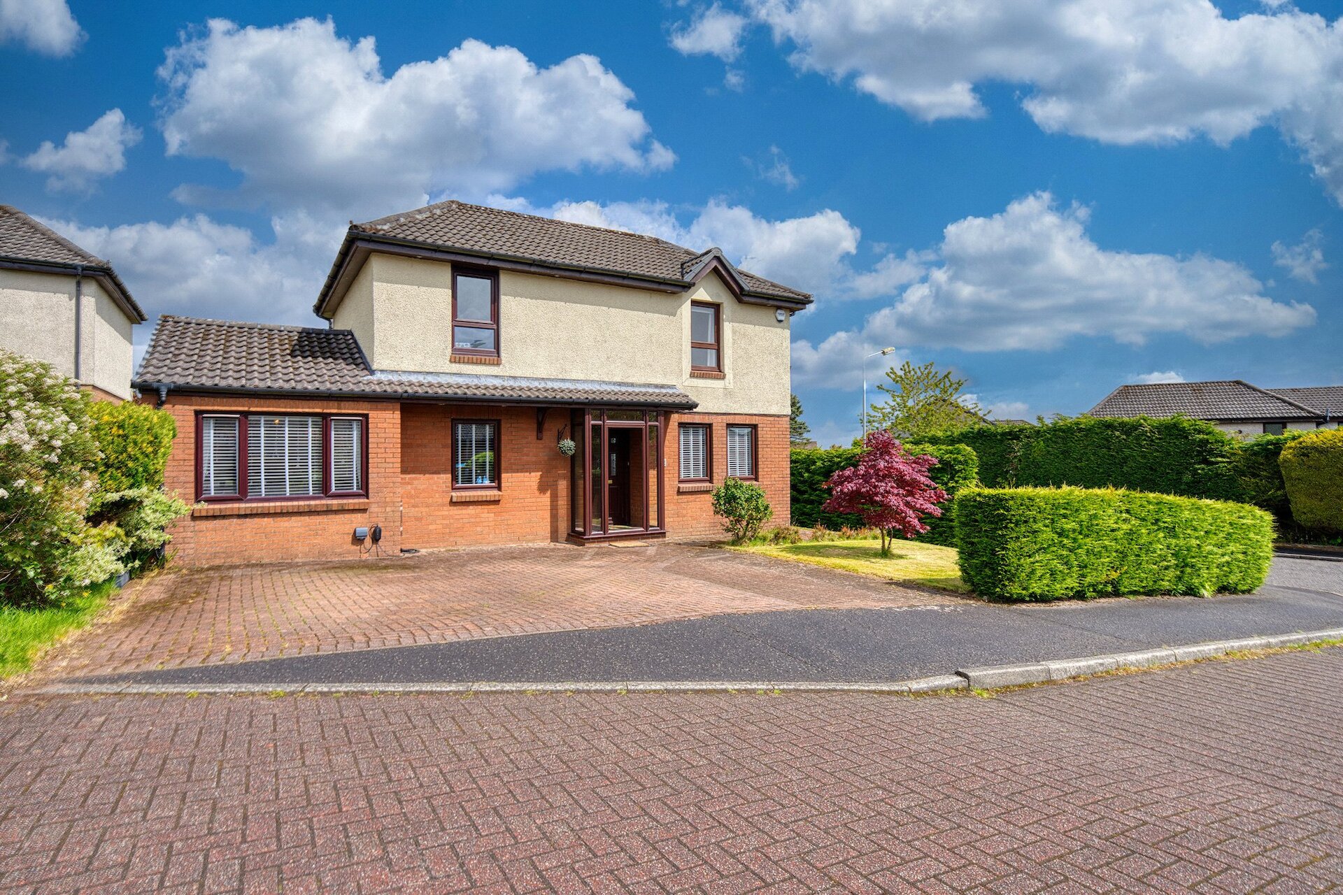 2 Lewis Place, Newton Mearns, Glasgow, G77 6TG - Picture #1