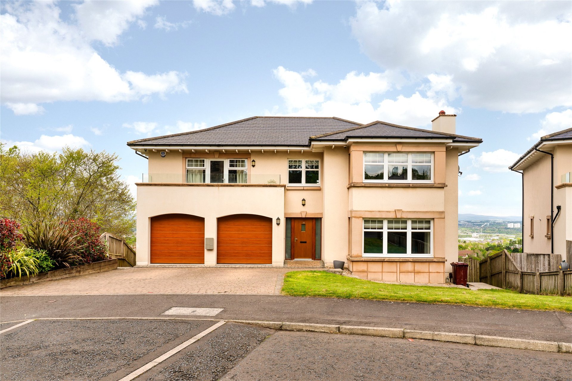 14 Cathkin Gate, High Burnside, South Lanarkshire, G73 5RW - Picture #2