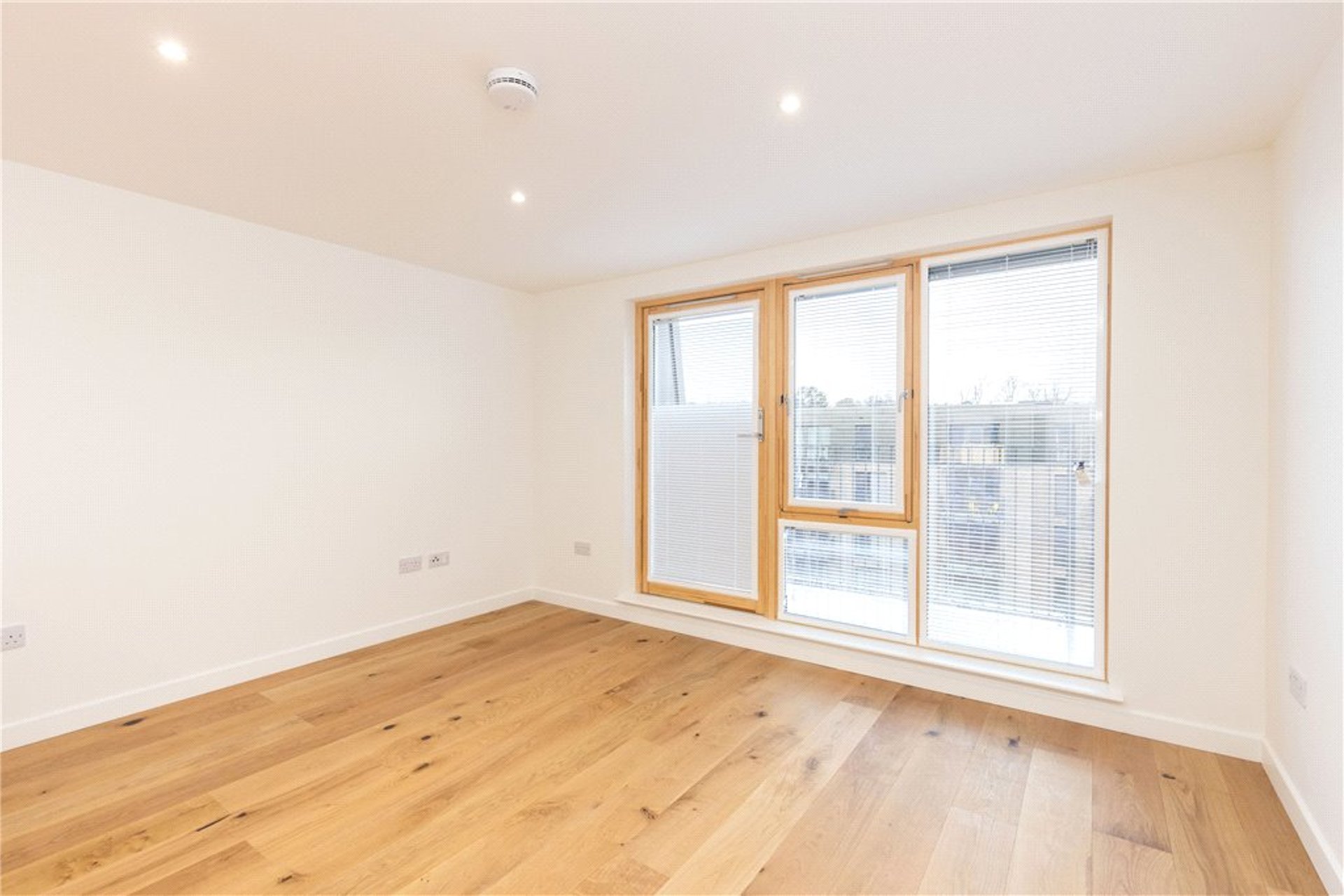 25, 17 Hughes Close, Warriston Road, Edinburgh, EH7 4GN - Picture #8