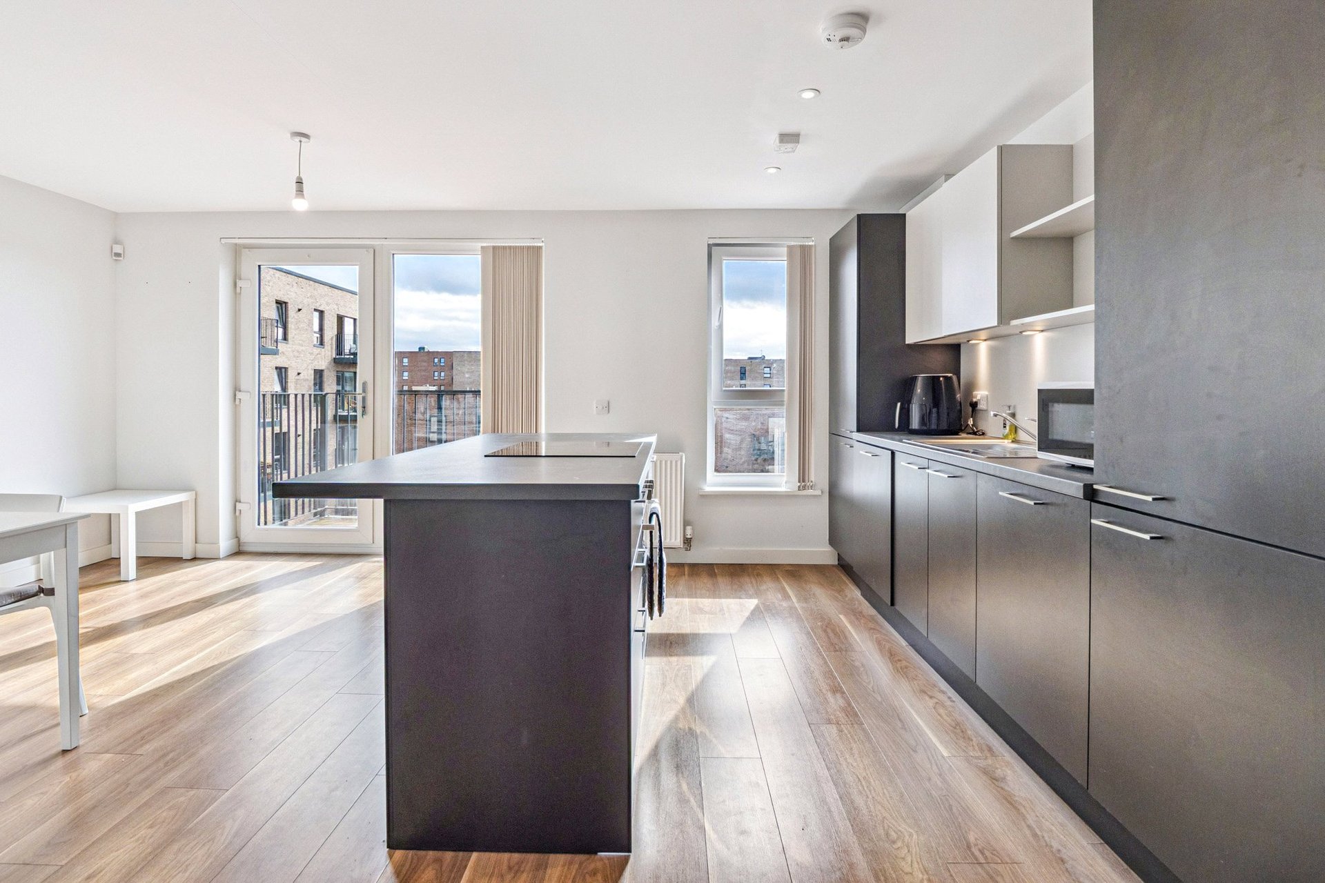 Flat 20, 19 Salamander Place, Edinburgh, Midlothian, EH6 7JJ - Picture #3