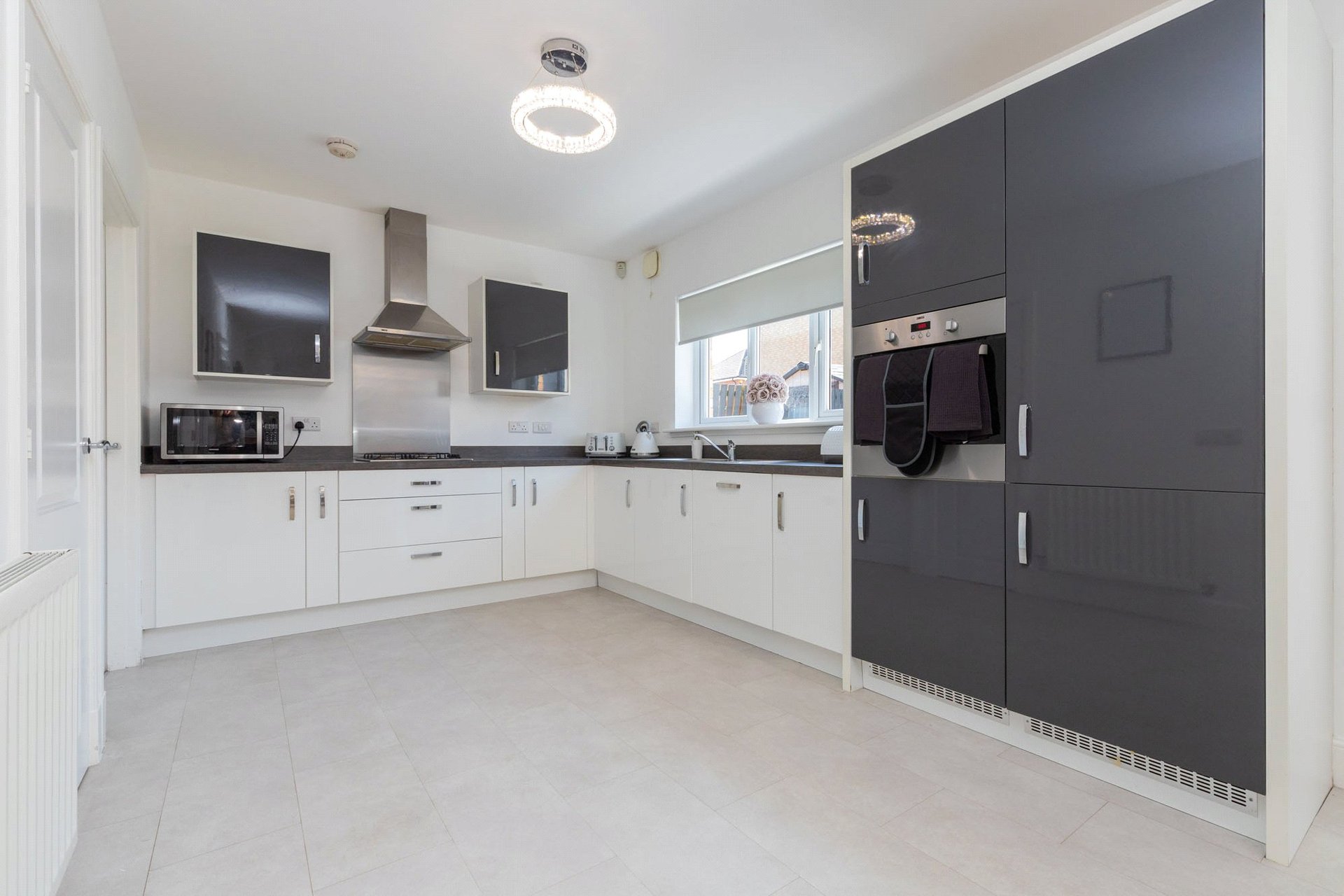 3 Raeswood Path, Crookston, Glasgow, G53 7AS - Picture #9