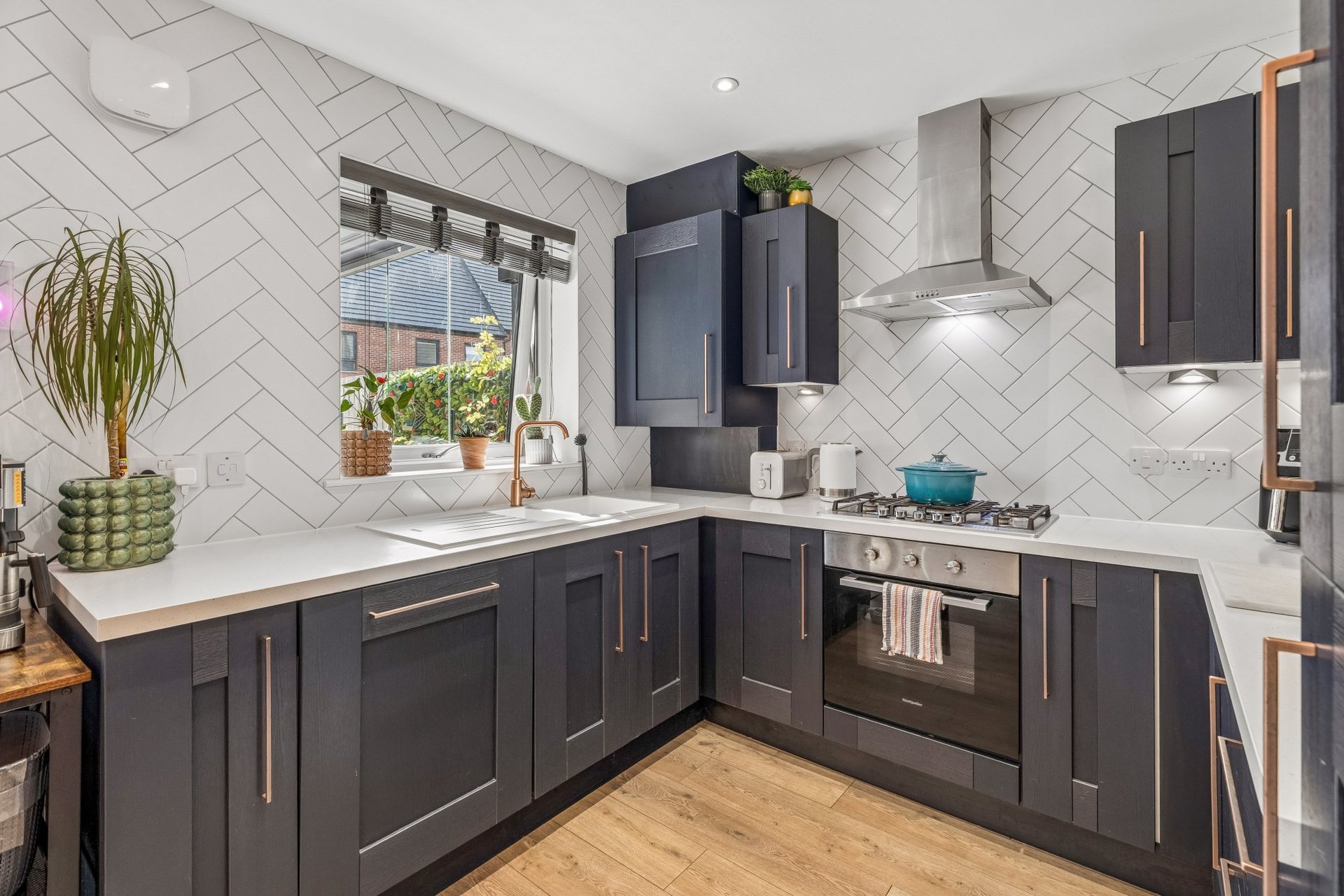 19 Shawholm Crescent, Pollokshaws, Glasgow, G43 1FR - Picture #5