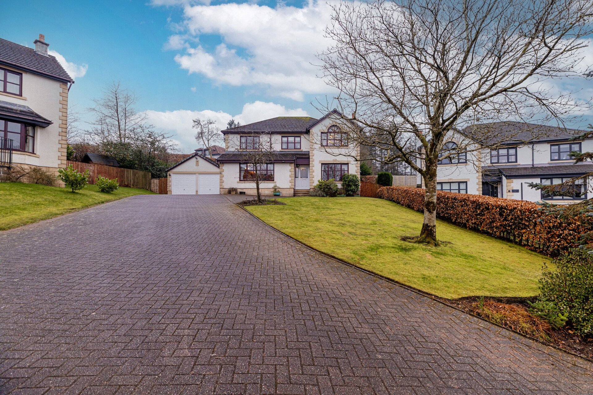 10 Newton Place, Newton Mearns, Glasgow, G77 5PG - Picture #1