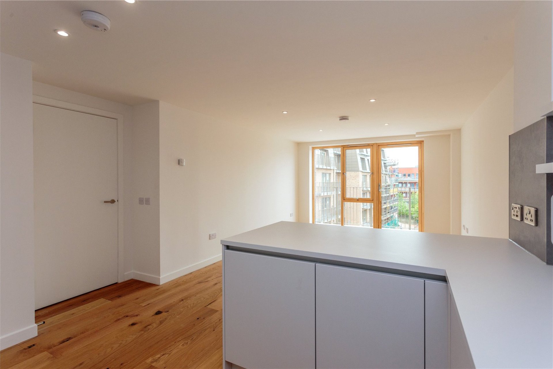 Flat 20, 16 Hughes Close, Edinburgh, EH7 4FY - Picture #7