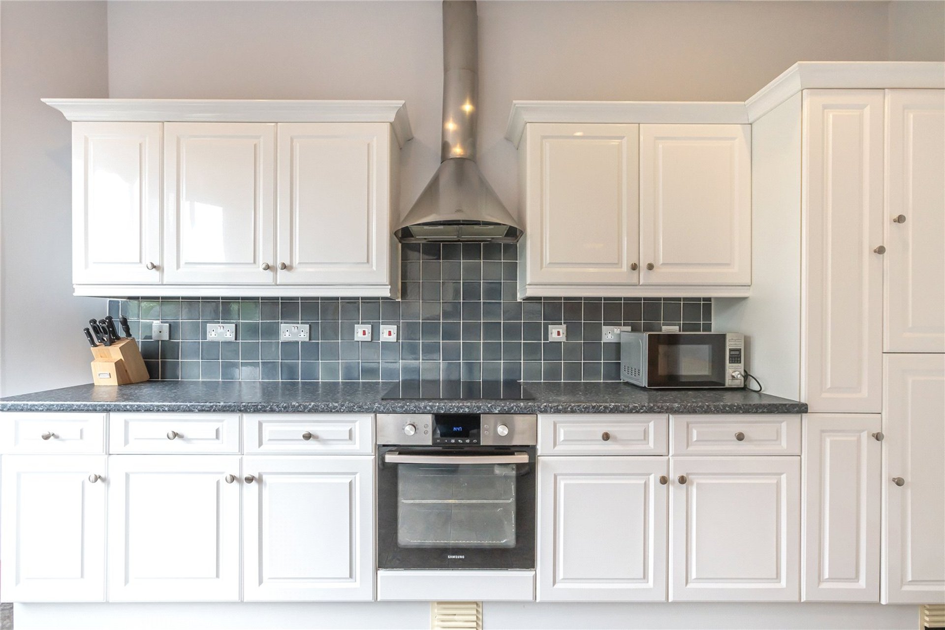 Flat 2/2, 230 Dumbarton Road, Old Kilpatrick, Glasgow, Lanarkshire, G60 5LJ - Picture #6