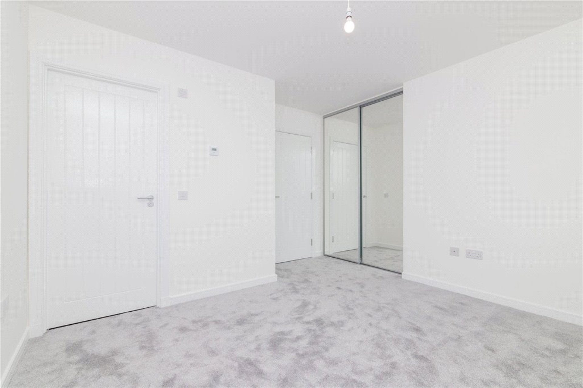Flat 3/2, 233B Thornliebank Road, Glasgow, G46 7RG - Picture #9