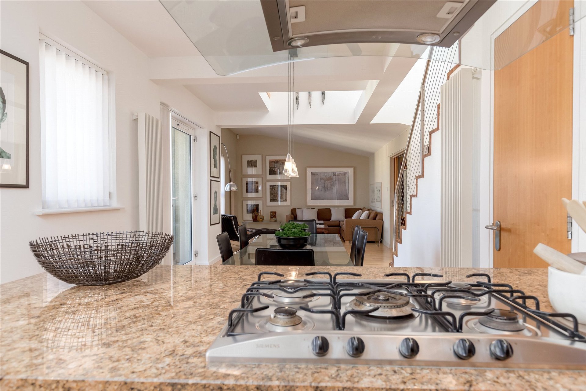 Flat 38, The Park, 89 Holyrood Road, Edinburgh, EH8 8BA - Picture #9