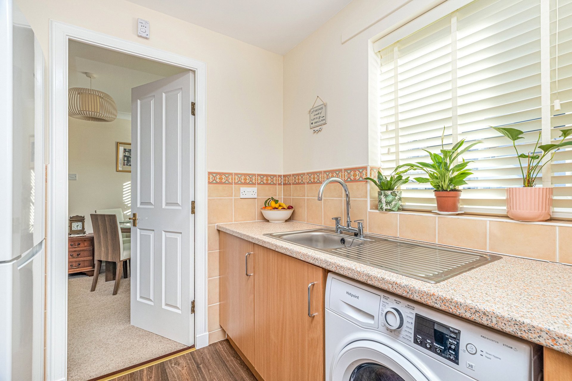 1 The Dell, Newton Mearns, Glasgow, East Renfrewshire, G77 5RF - Picture #8
