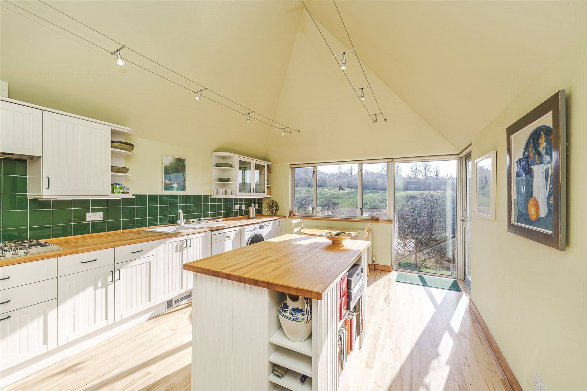 101 Greenbank Crescent, Edinburgh, EH10 5TA - Picture #3