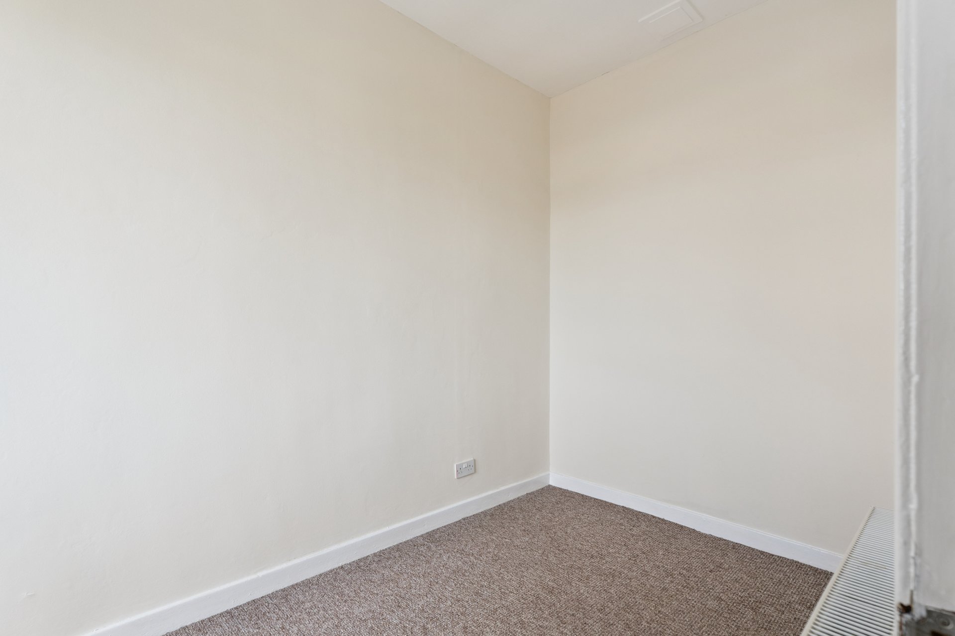 218 Chirnside Road, Glasgow, Glasgow City, G52 2LQ - Picture #7