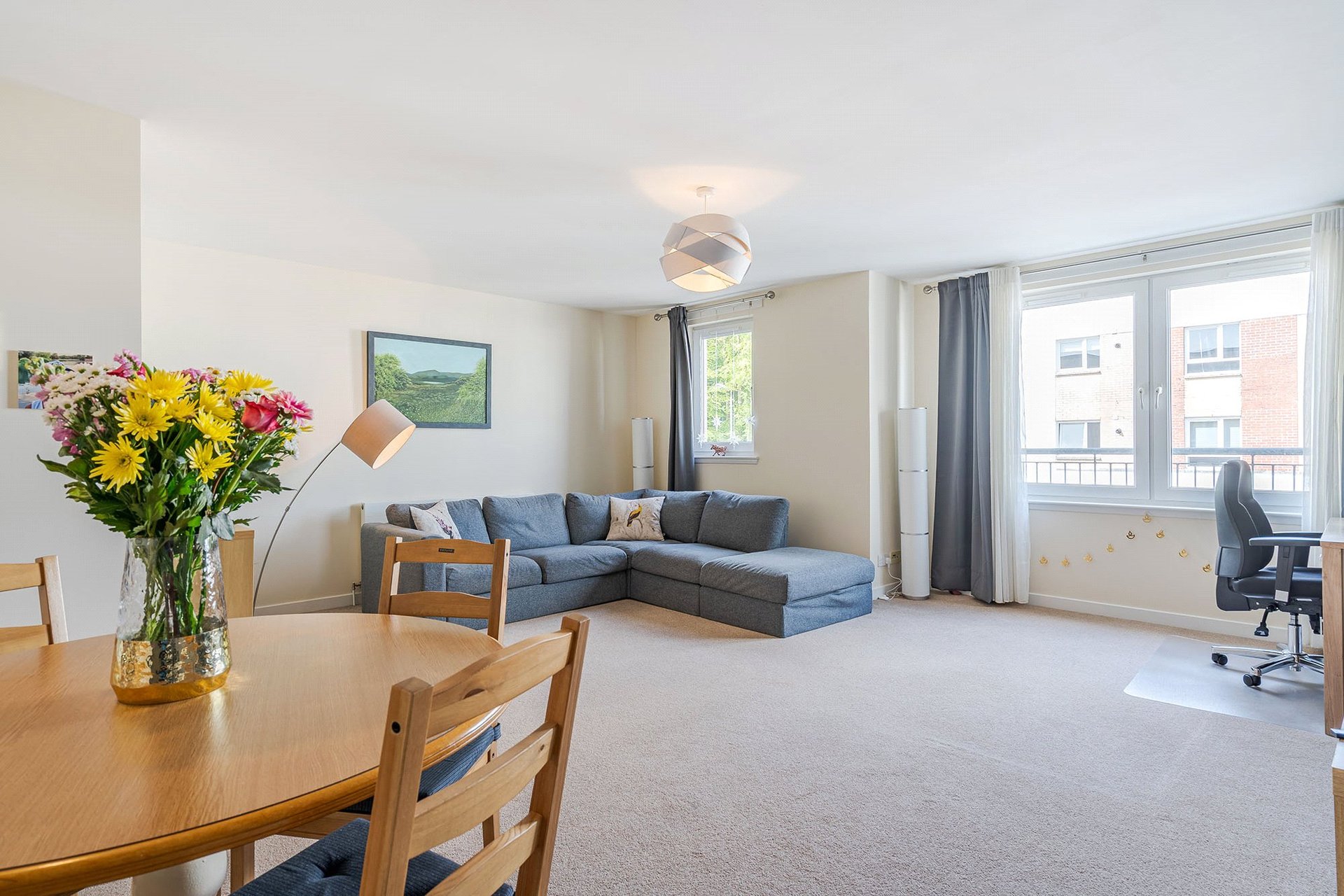 84 Canniesburn Quadrant, Bearsden, G61 1RW - Picture #5