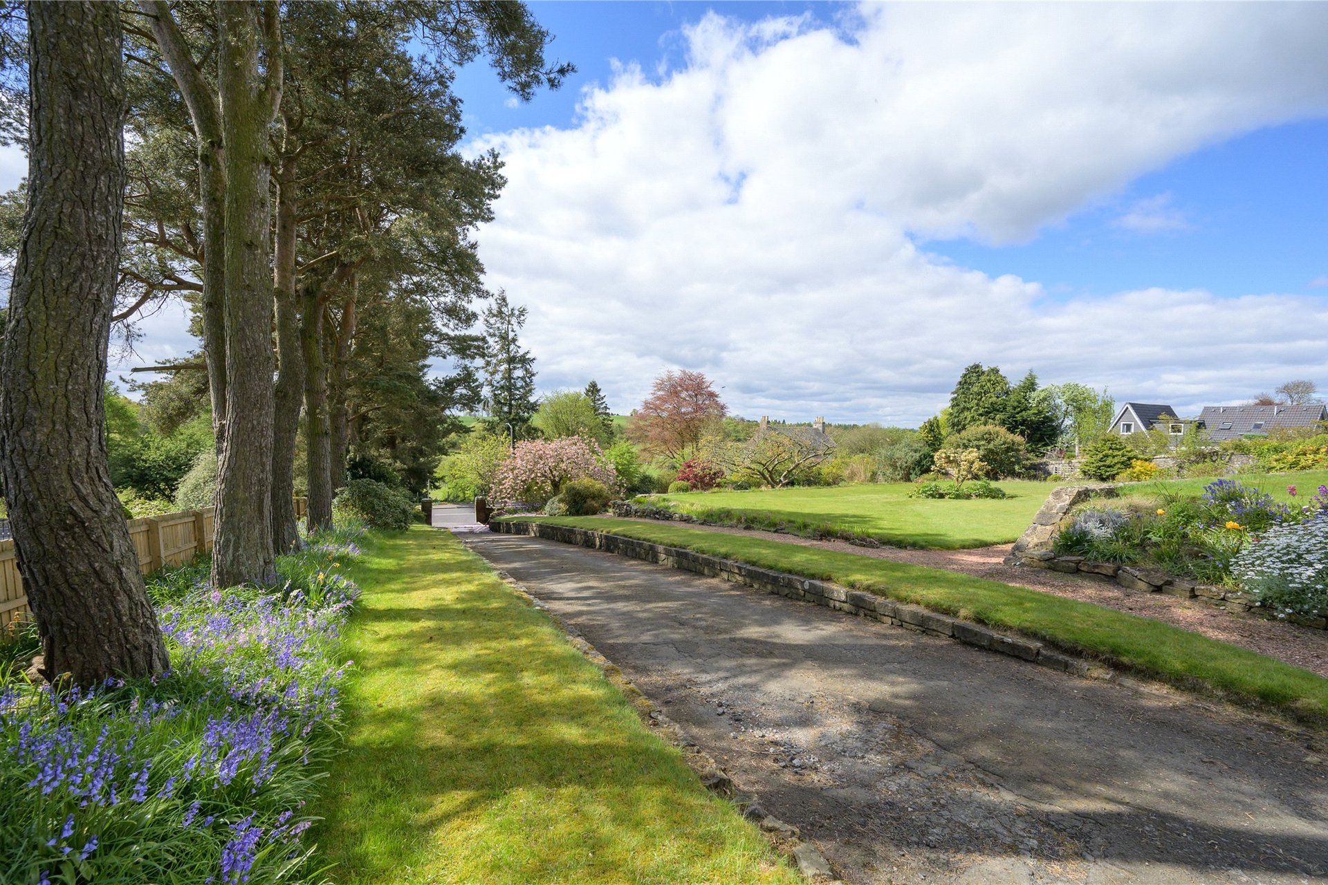 Hillcrest House, 54 Carnock Road, Dunfermline, Fife, KY12 9NT - Picture #16