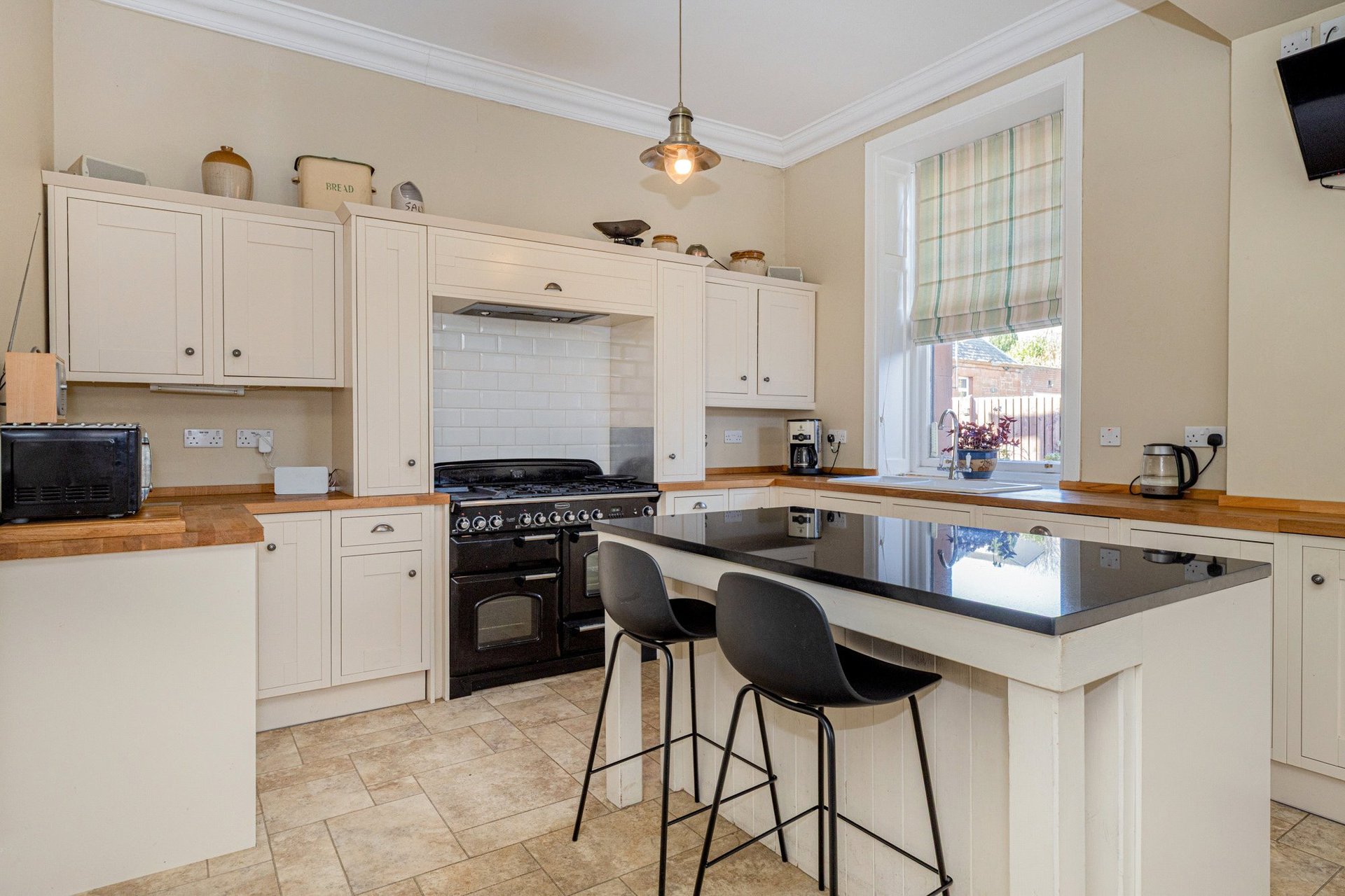 Ferndean, 5 Arthurlie Avenue, Barrhead, Glasgow, East Renfrewshire, G78 2BT - Picture #12