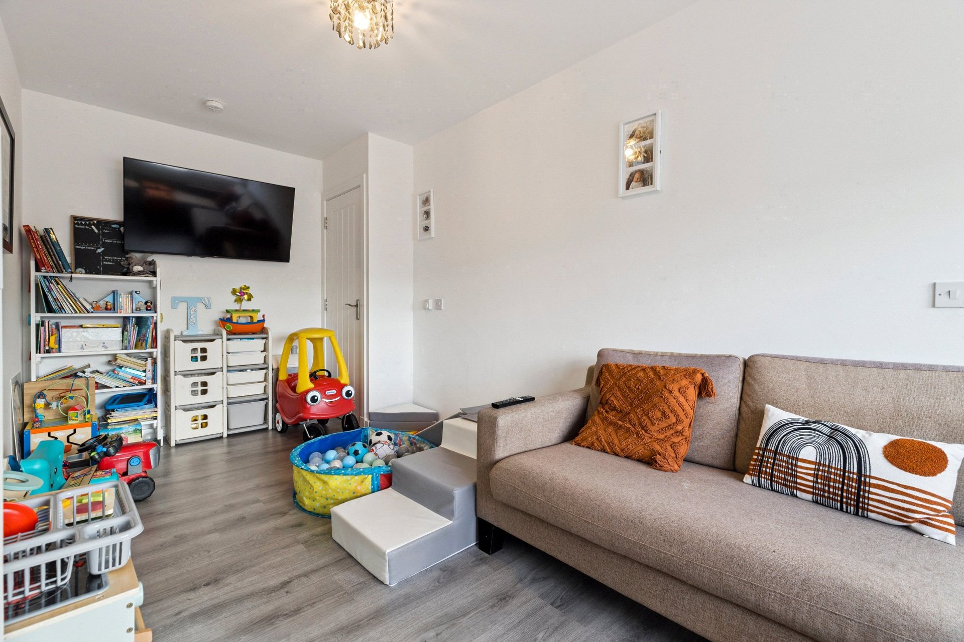 35 Snowdrop Gardens, Ellingwood, Robroyston, Glasgow City, G33 6PJ - Picture #18