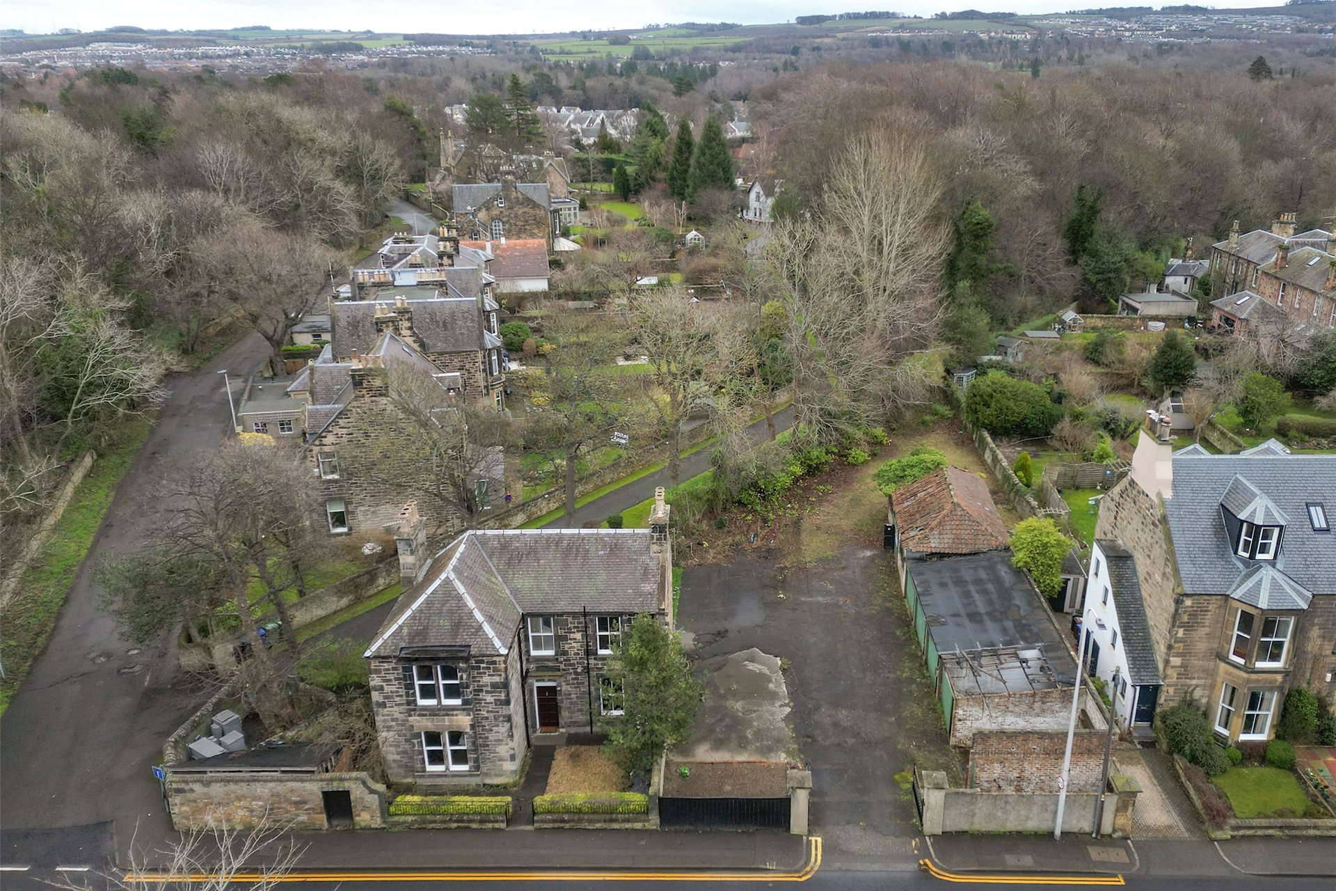 33 Dalhousie Road, Eskbank, Dalkeith, Midlothian, EH22 3AL - Picture #2