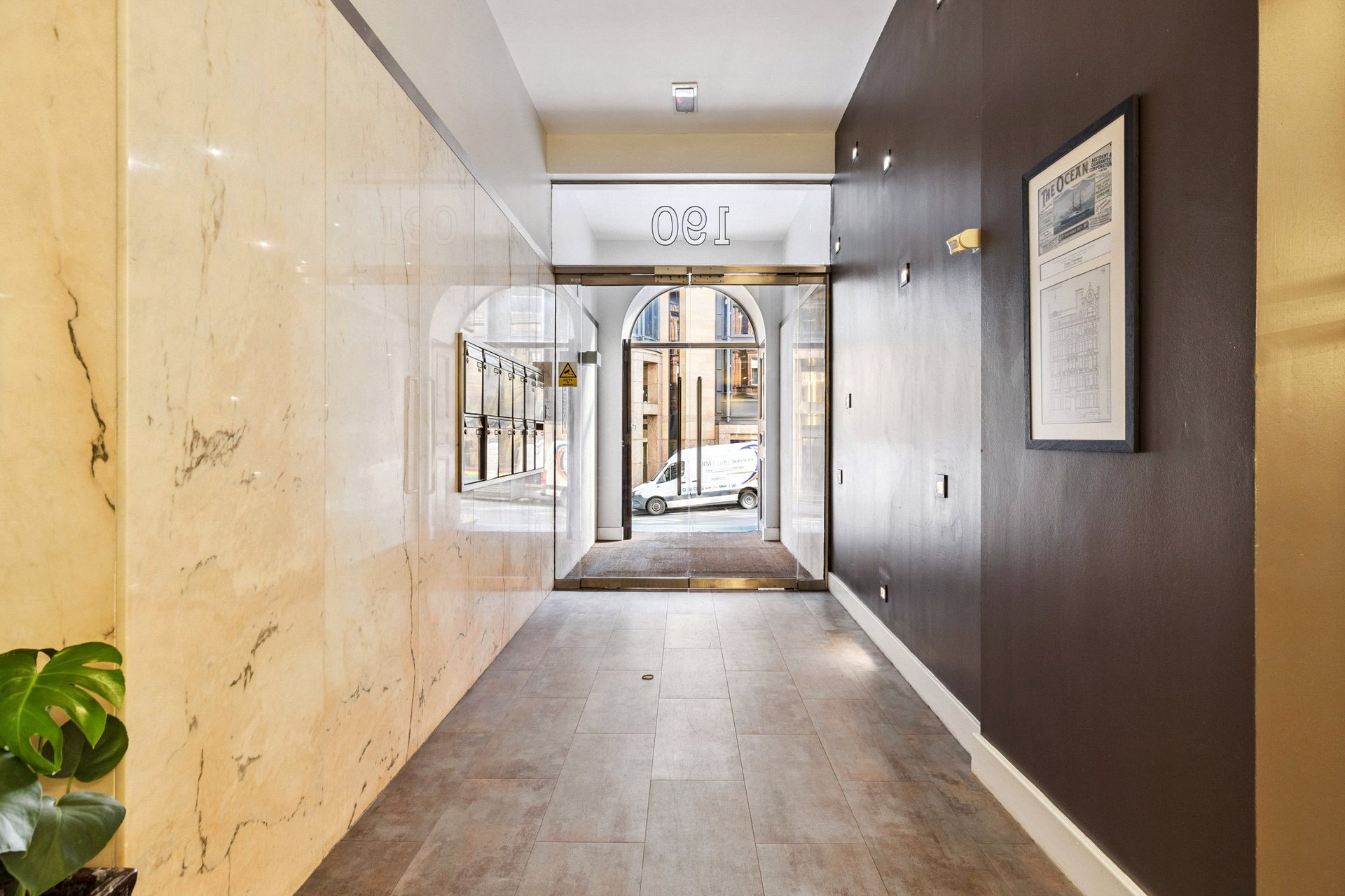 Flat 5 (2/1), 190 West George Street, City Centre, Glasgow City, G2 2NR - Picture #46