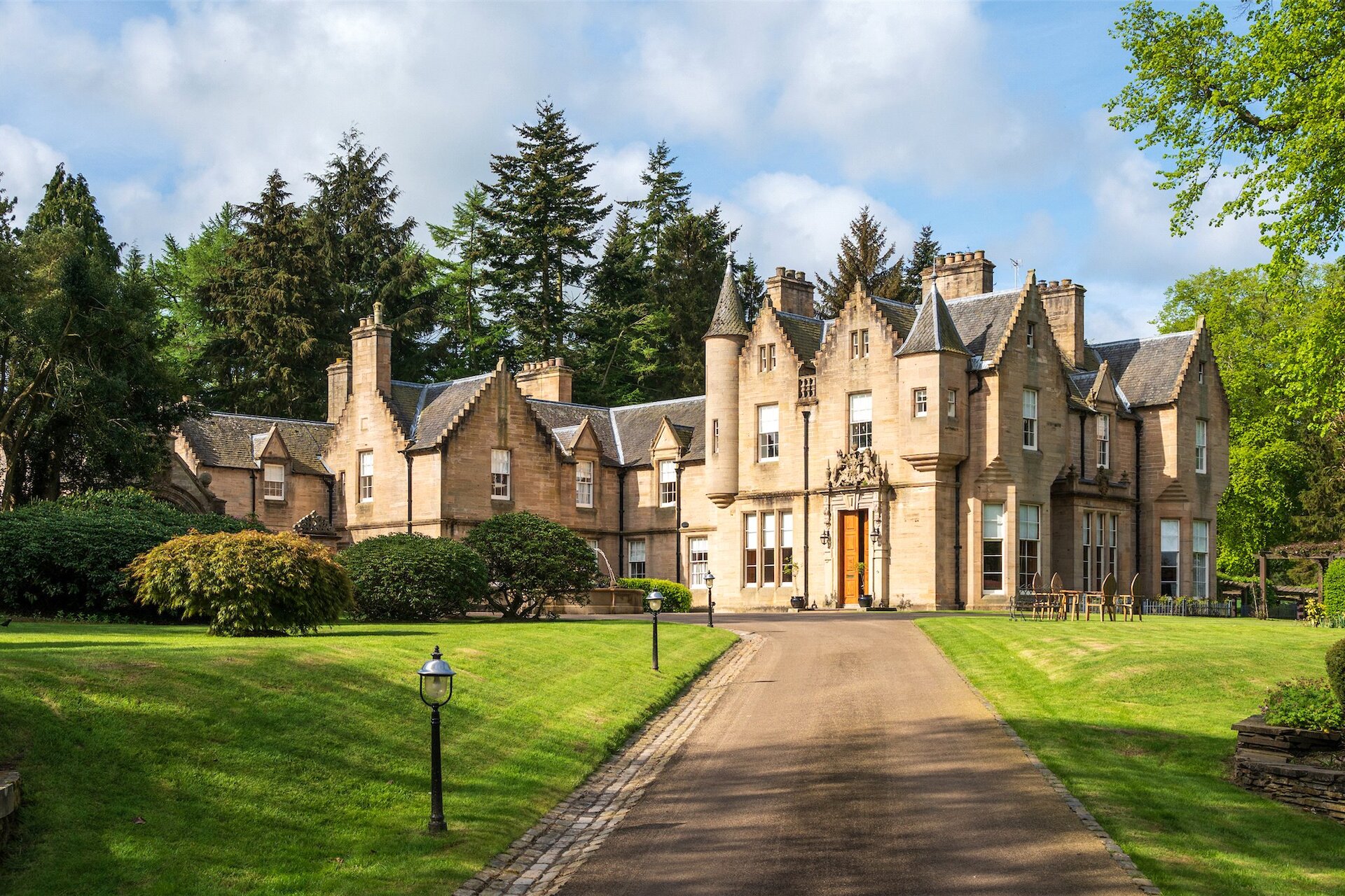 Preston House, Preston Road, Linlithgow, West Lothian, EH49 6QW - Picture #1