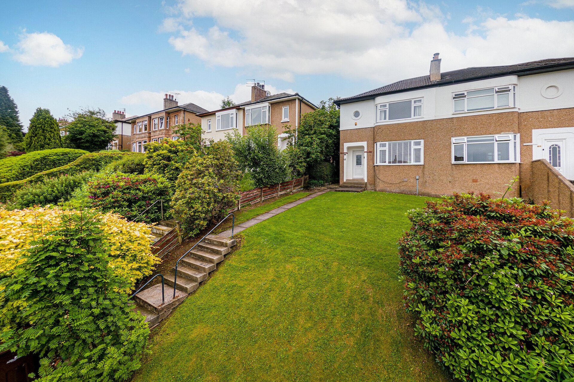 63 Kilpatrick Gardens, Clarkston, Glasgow, G76 7RF - Picture #1