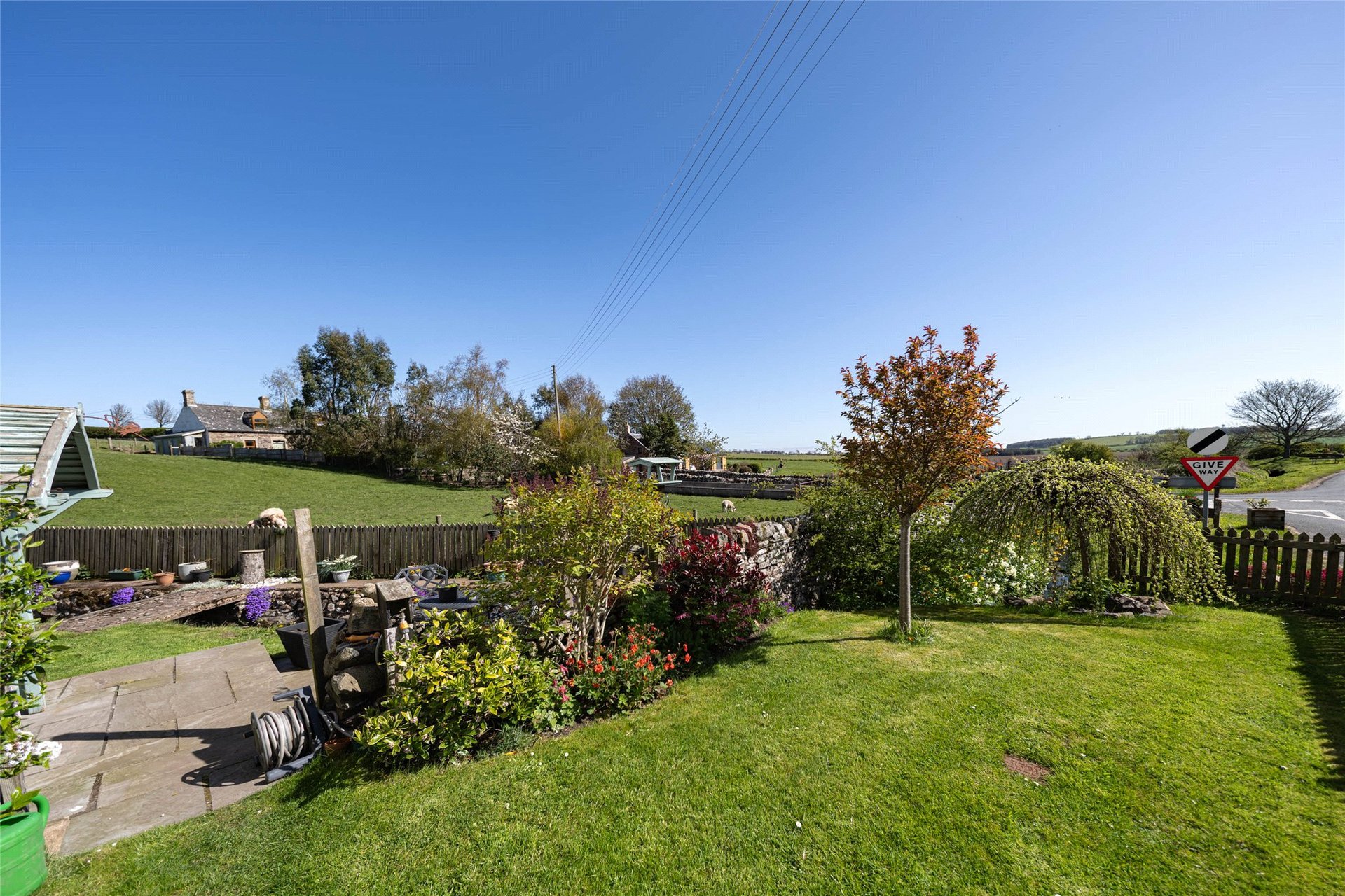 2 Burnside Cottage, Auchencrow, Eyemouth, Scottish Borders, TD14 5LS - Picture #13