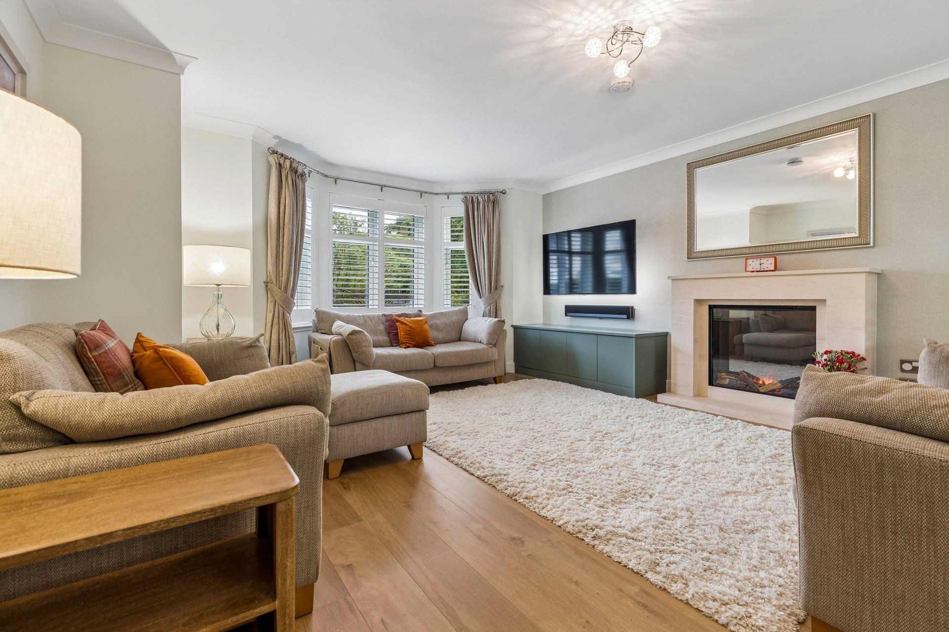 1 Hillfield Drive, Newton Mearns, Glasgow, G77 6GD - Picture #5