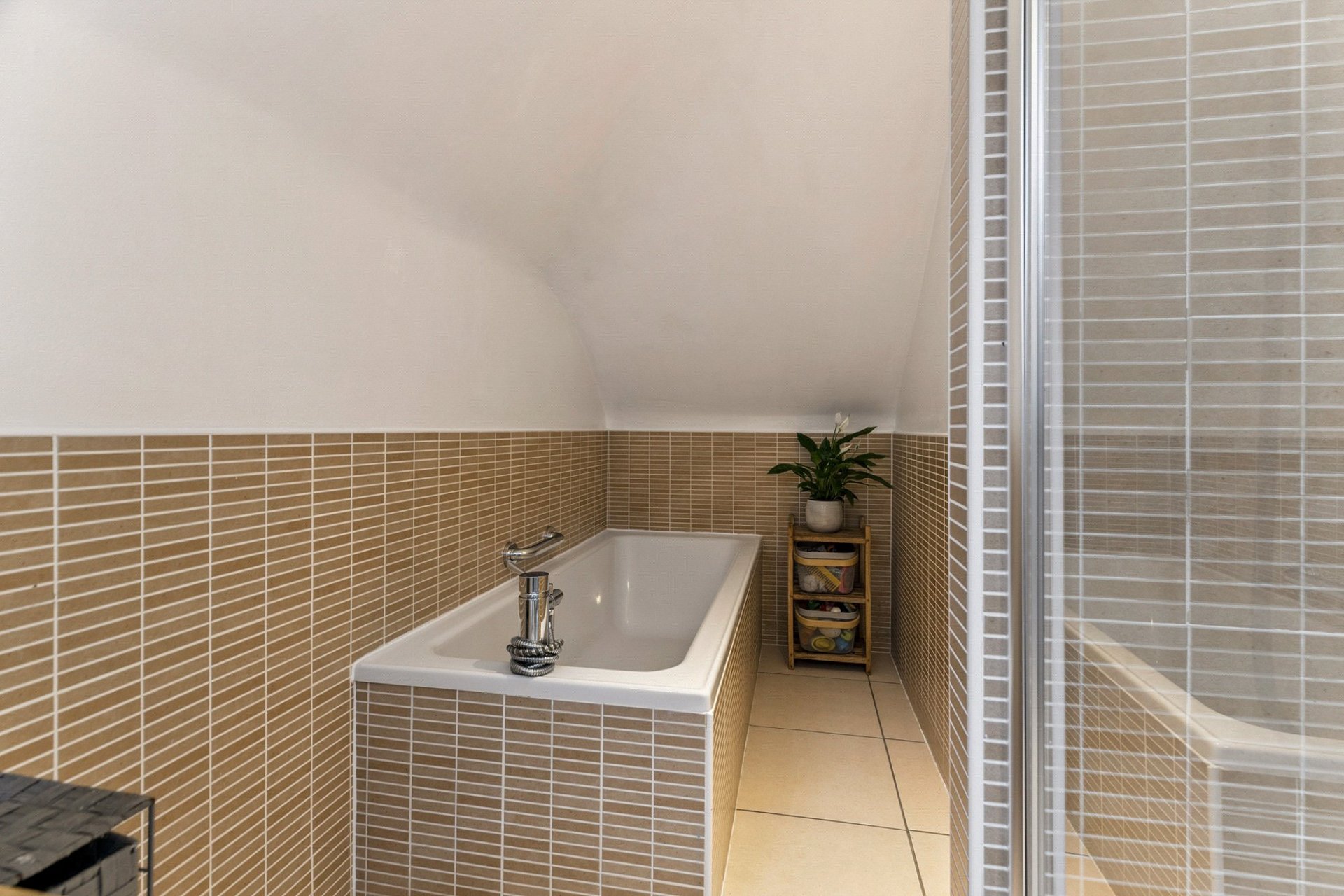 15 Cairnhill Road, Bearsden, G61 1AU - Picture #30