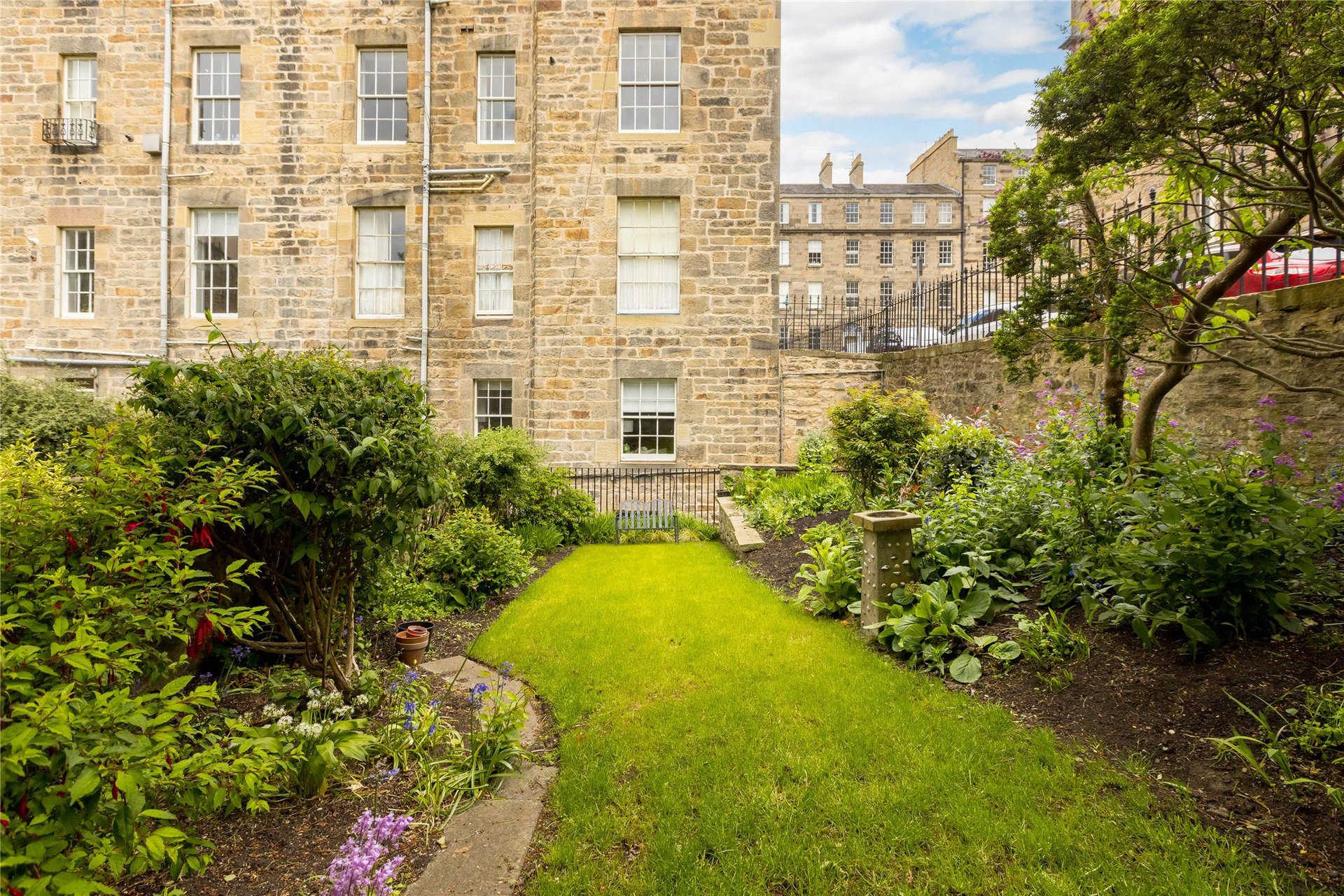 3F2, 11 Dundonald Street, Edinburgh, EH3 6RZ - Picture #28