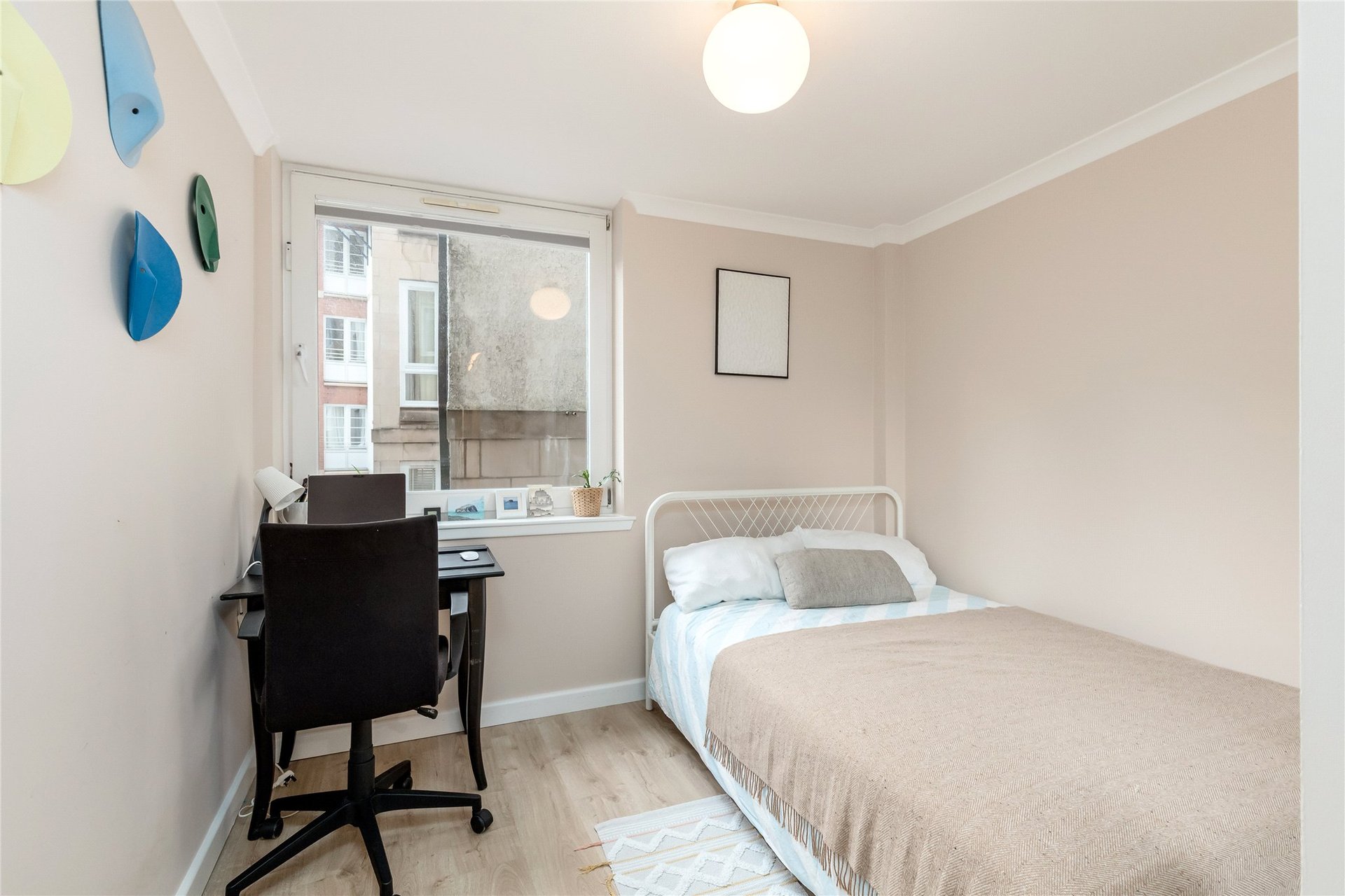 26/2 Fettes Row, Edinburgh, EH3 6RL - Picture #13